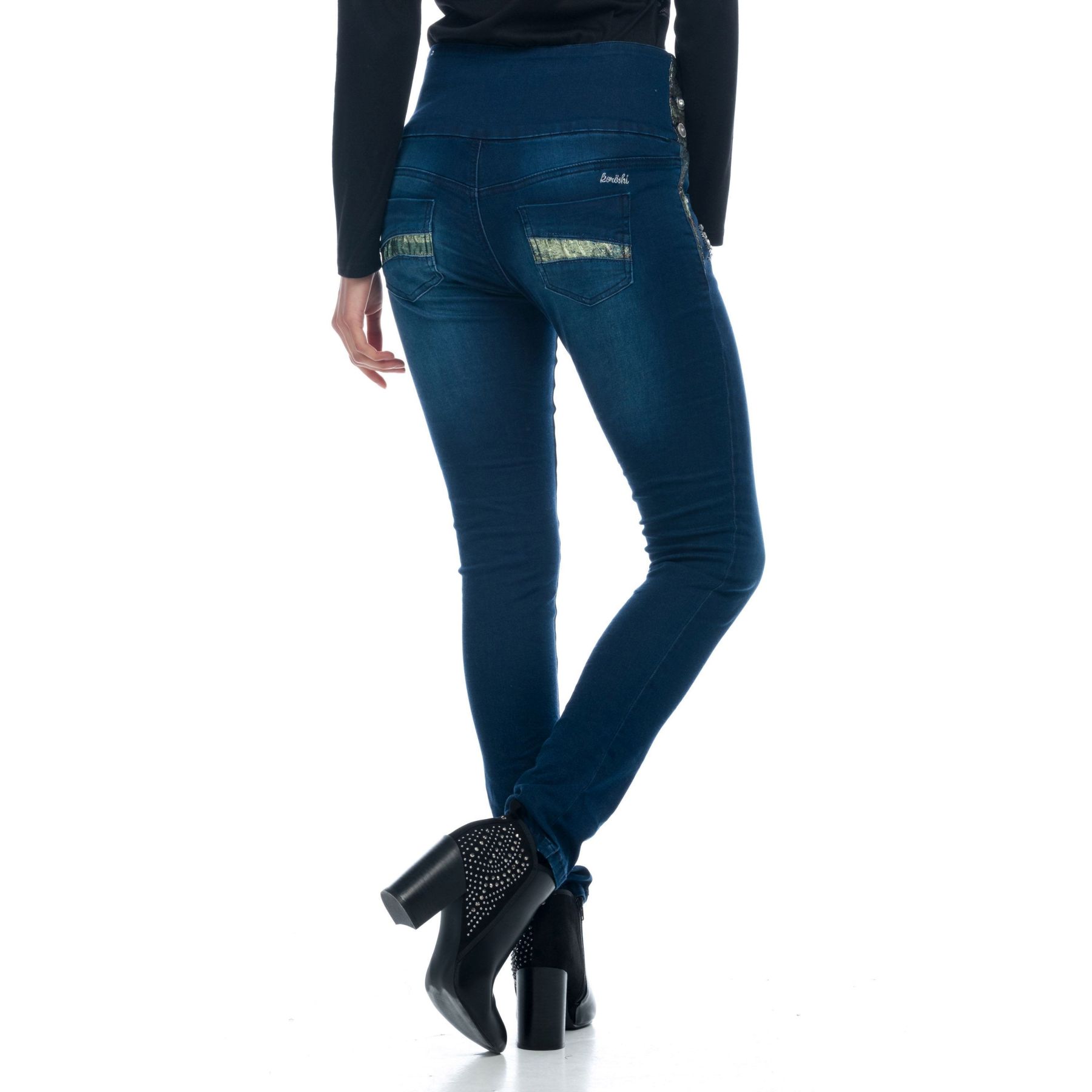 Pantalón denim tiro alto fajin fantasia 2