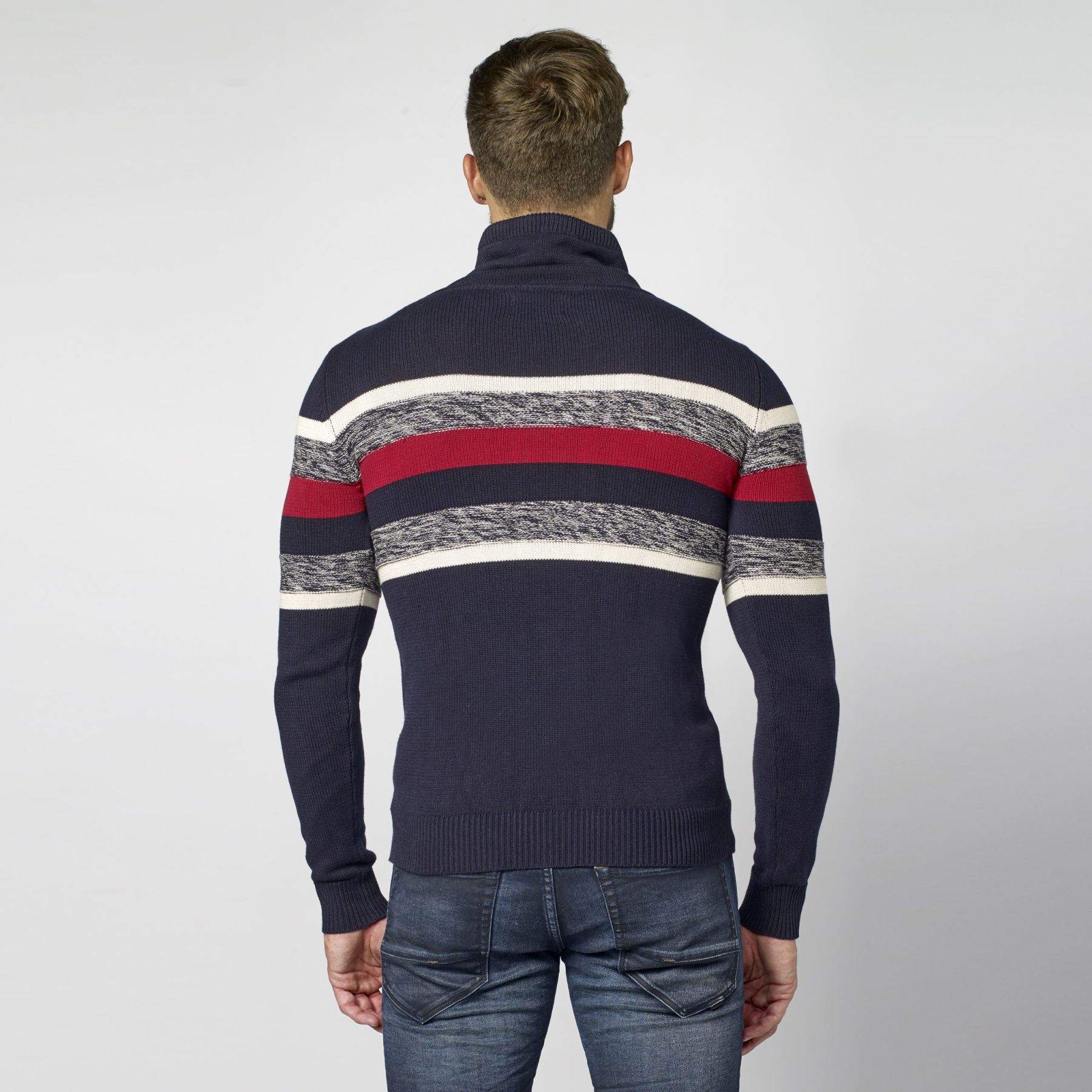 Jersey de cortes a contraste | Tendencia actual 1