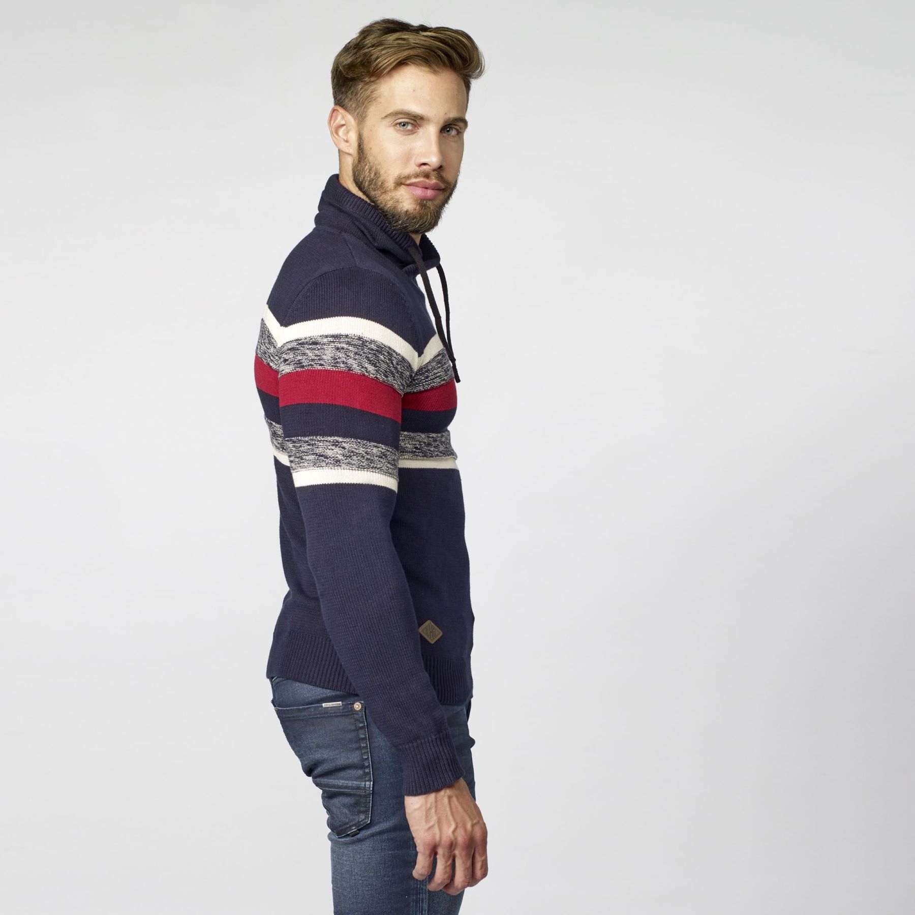 Jersey de cortes a contraste | Tendencia actual 3