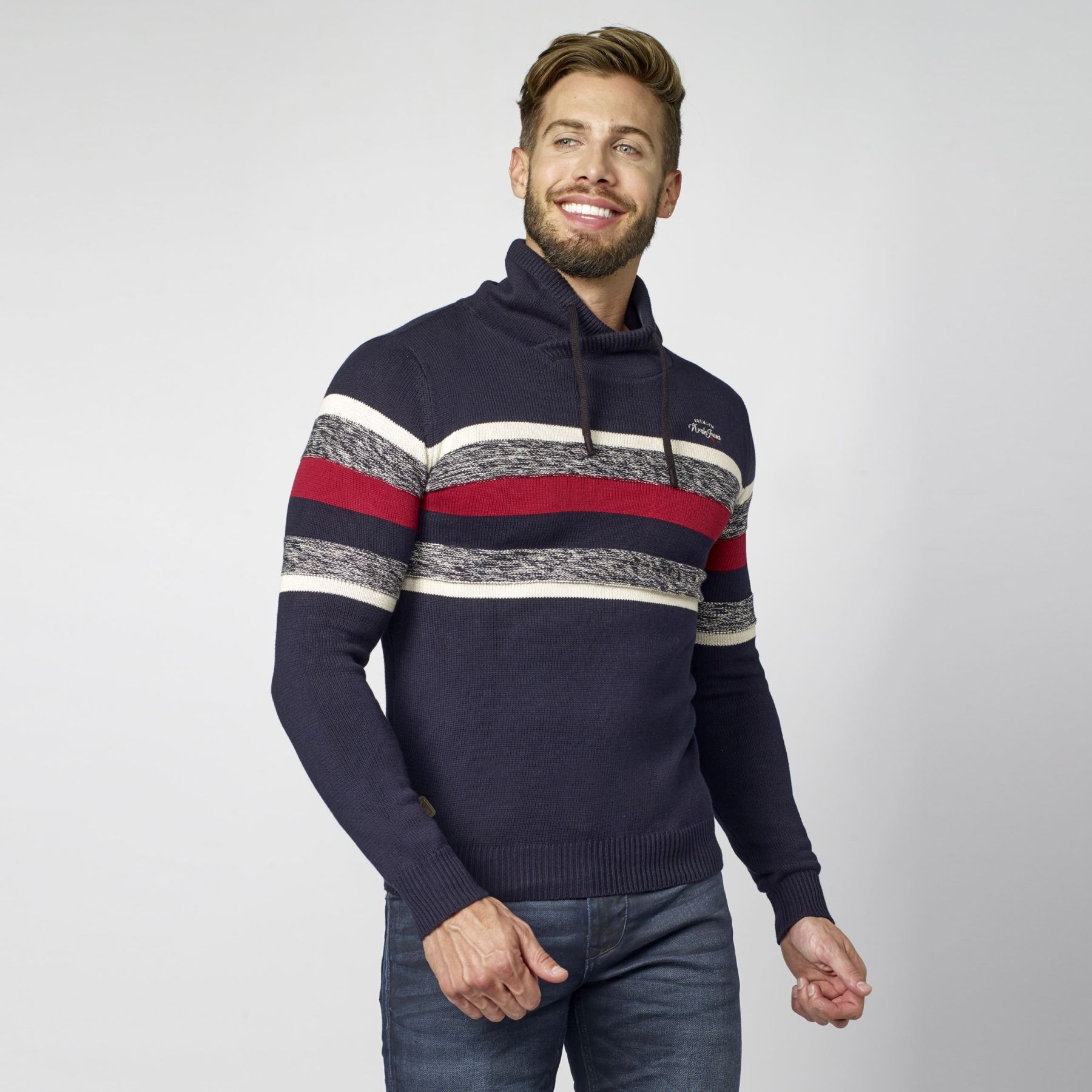 Jersey de cortes a contraste | Tendencia actual