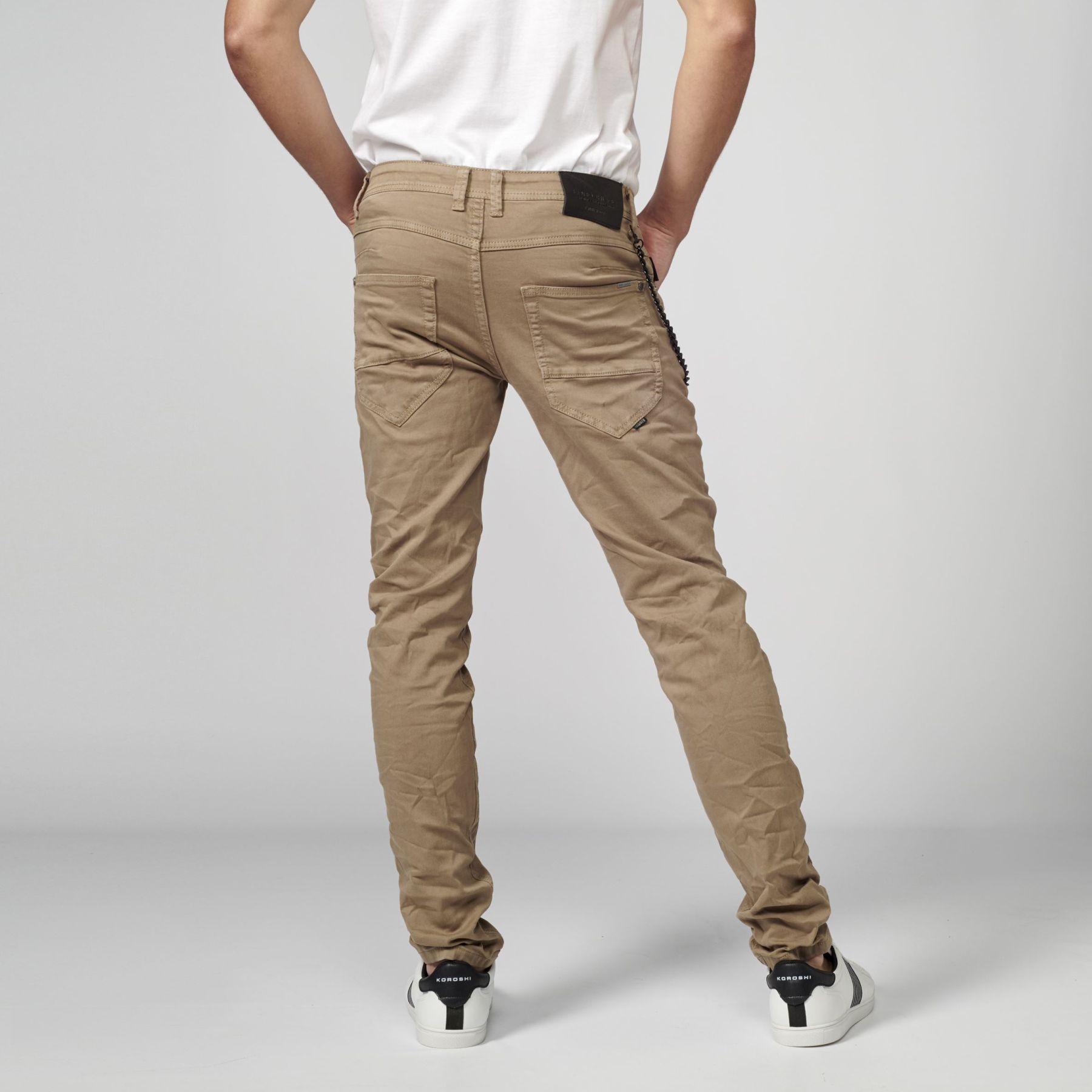 PantalÓn jeans color low rise slim fit 5