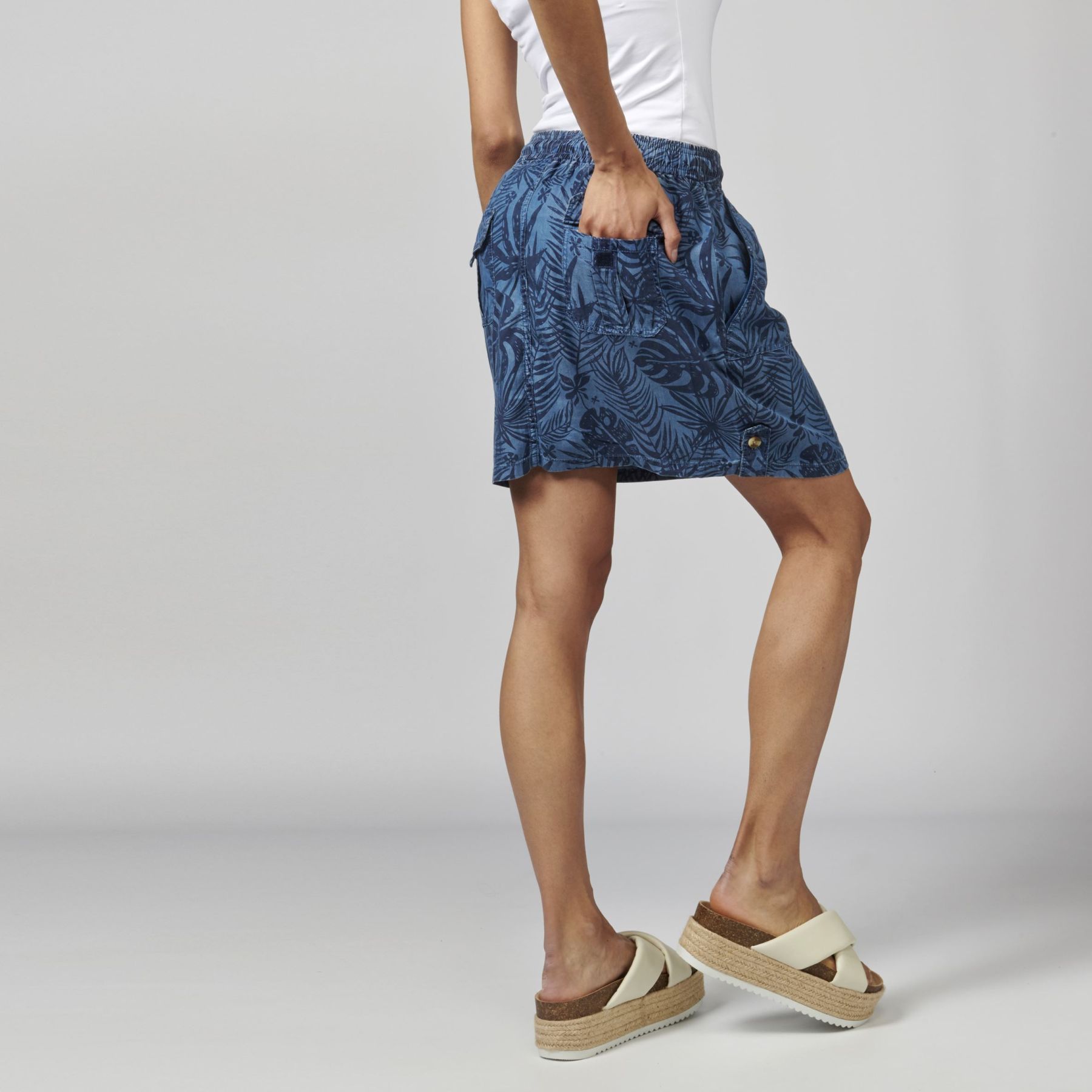 Falda encima rodilla | Ropa casual