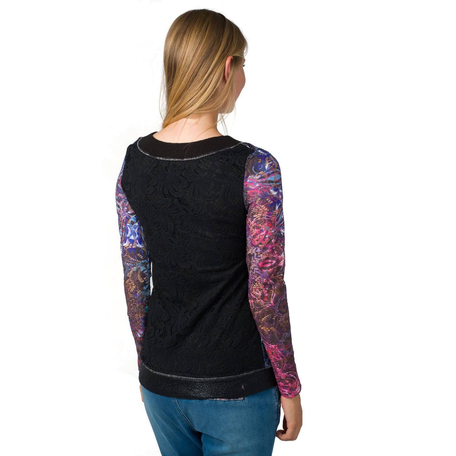 Camiseta m/l troquelada estampada 1