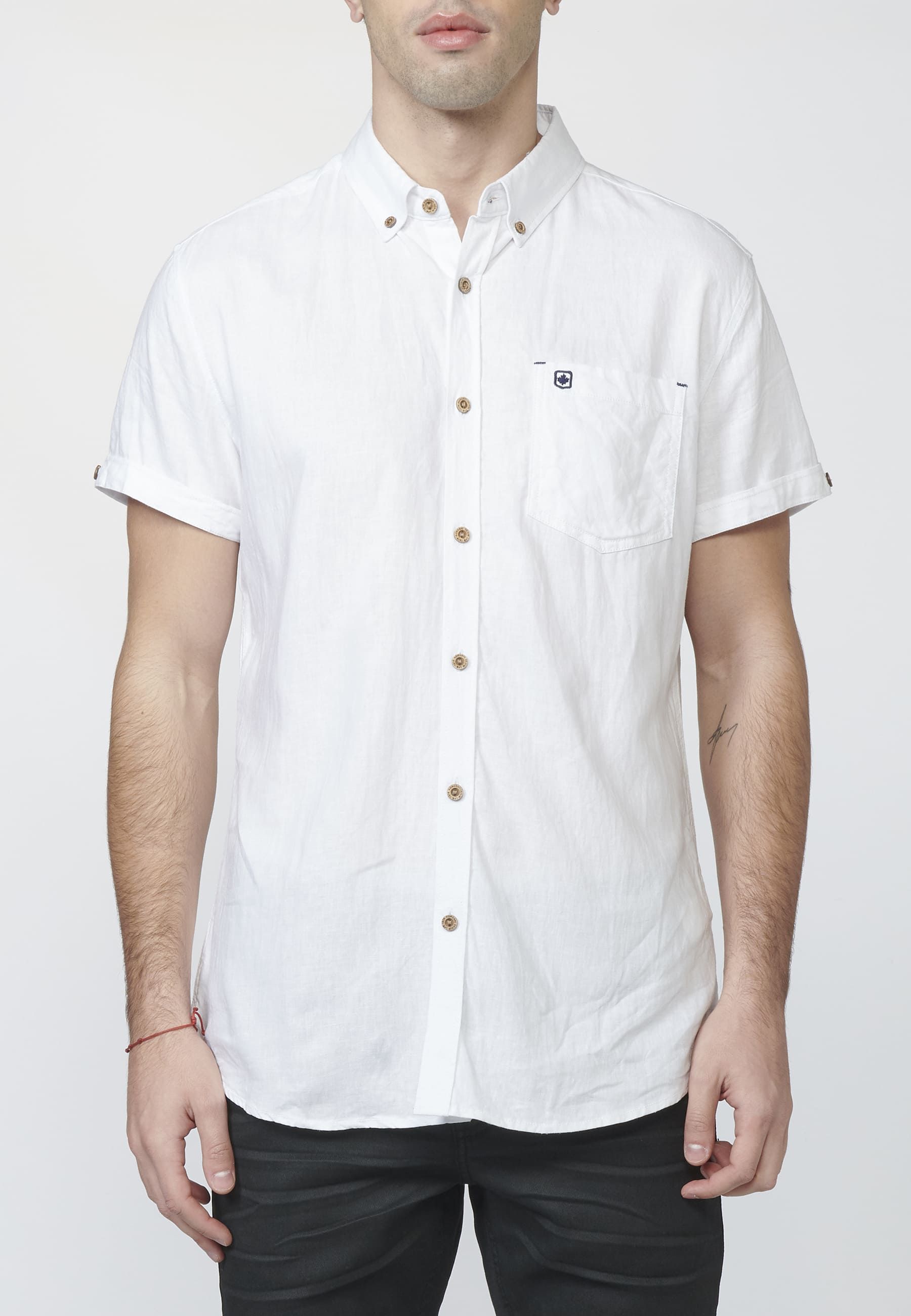 Camisa manga corta lino con bolsillo bordado | Look diario