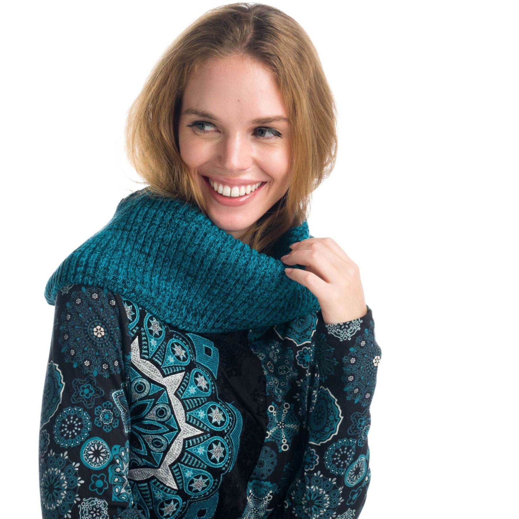 Vestido con detalles en flock 5