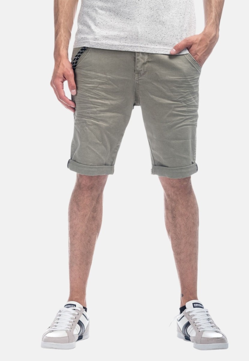 Pantalón corto con cordón