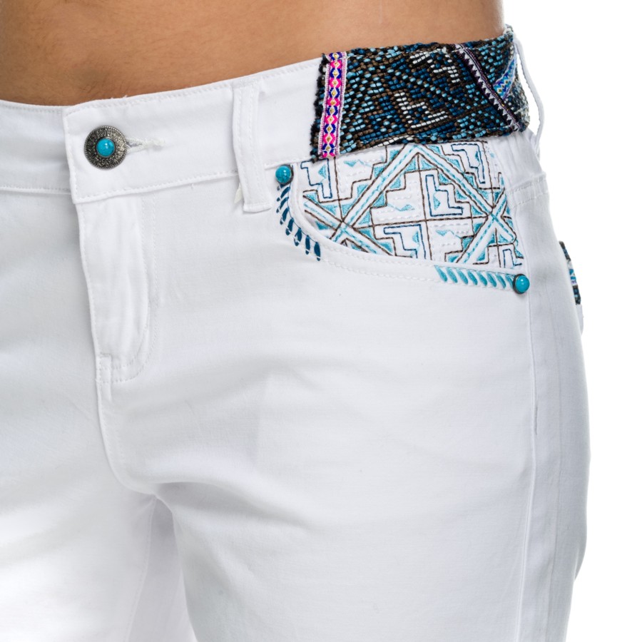 Short detalle en bolsillos 2