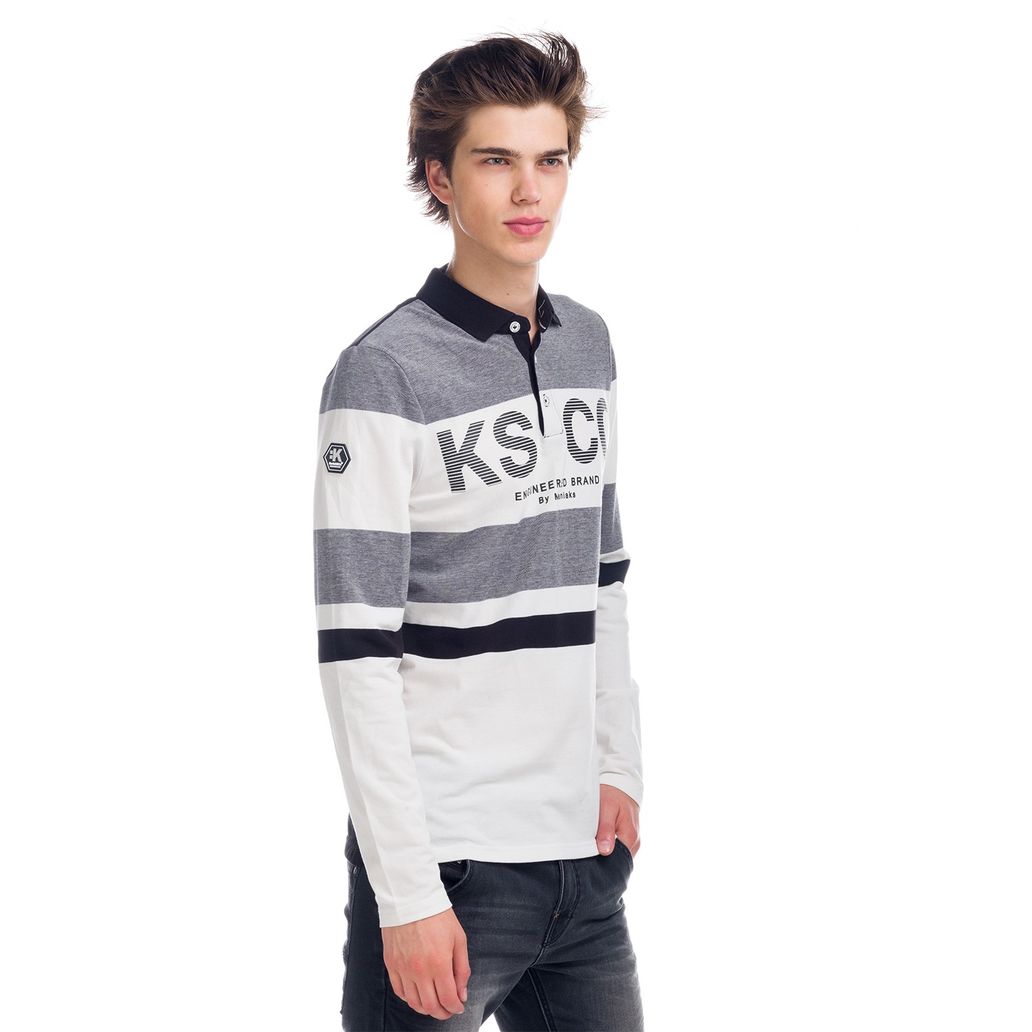 Polo rayas y letras manga larga 4