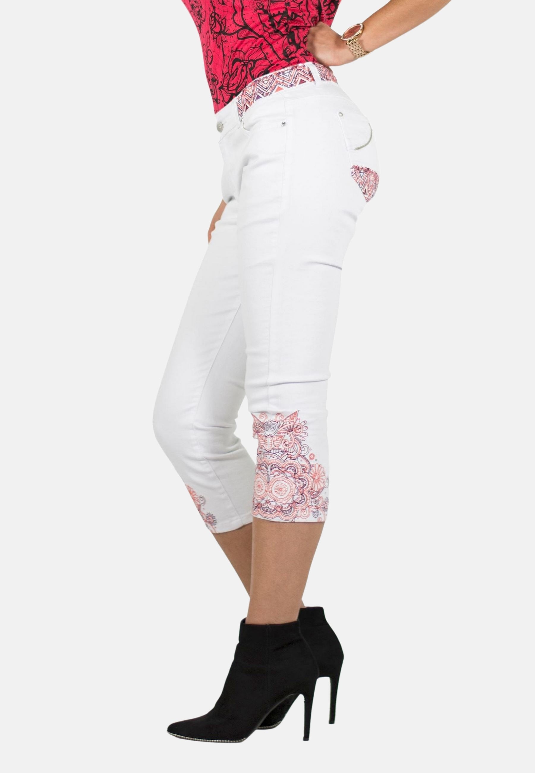 Pantalón corto Pirata bordados de mandalas en el bajo color Blanco para Mujer 1