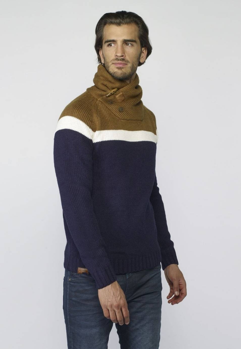 Cross neck tricolor sweater 5
