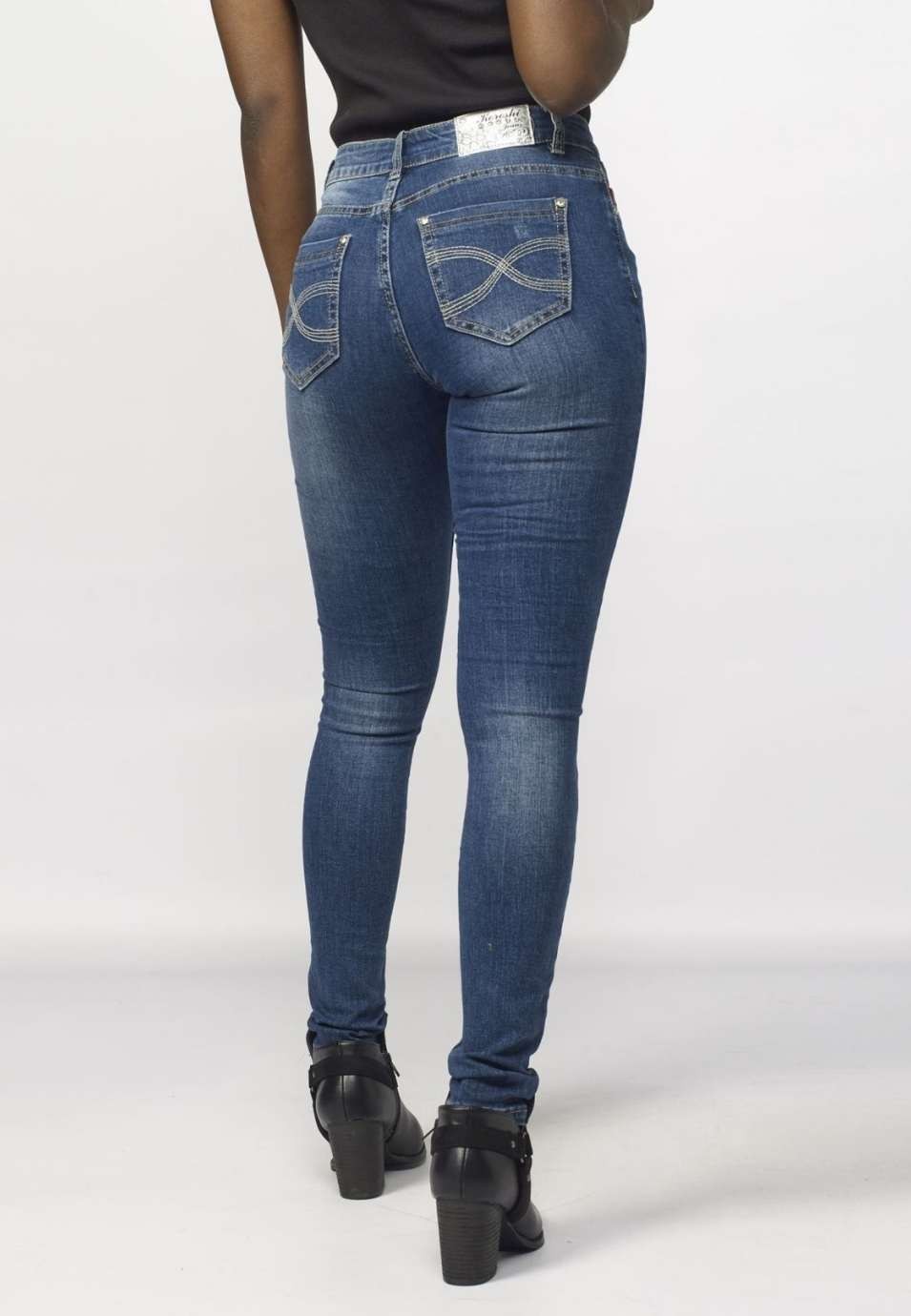 PantalÓn detalle rotos 1