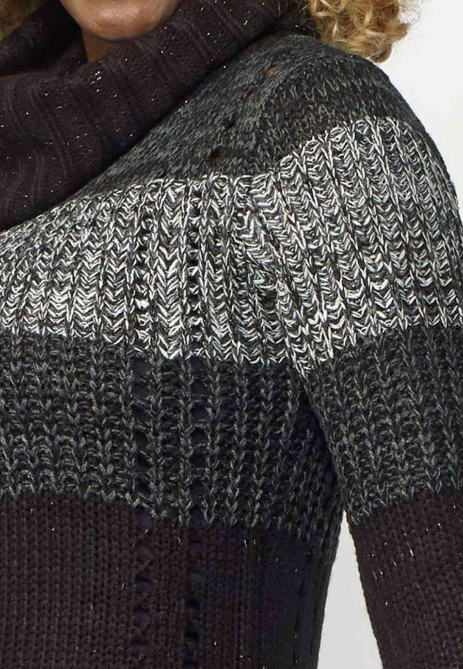 Pull avec dÉtails lurex 4