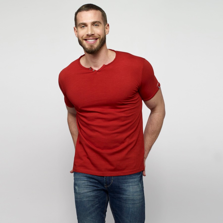 Camiseta de manga corta para Hombre color Marsala 1