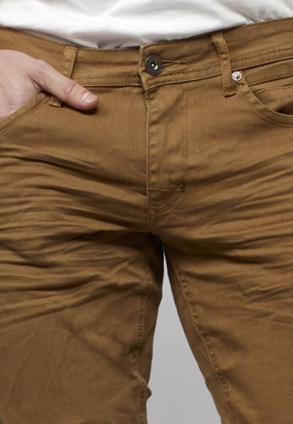 pantalón Jeans color mostaza straigth regular algodón elástico para hombre 2