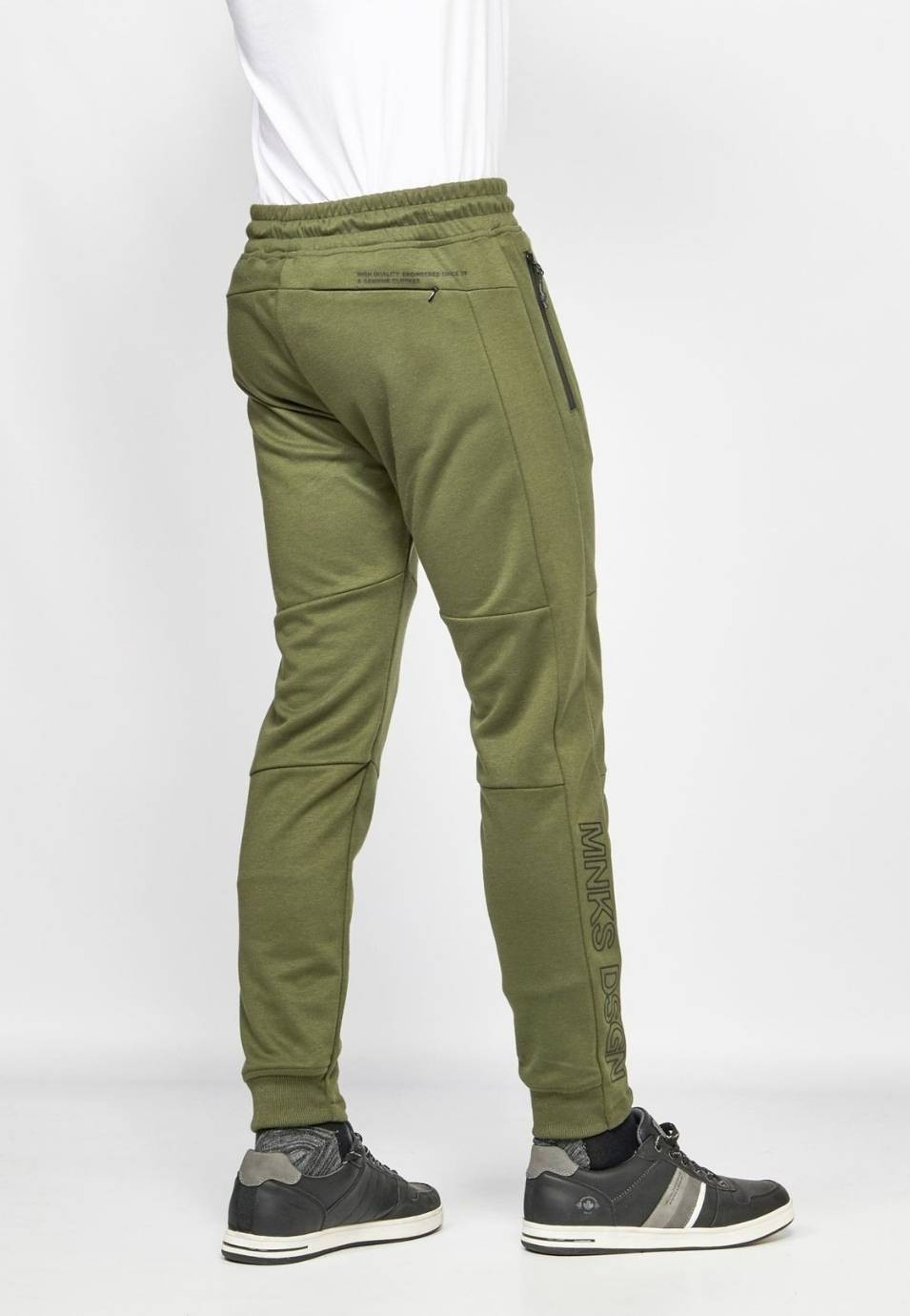 Pantalón largo Deportivo tipo jogger para hombre color verde kaki 1