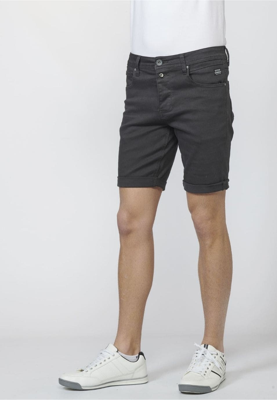 Pantalon corto color tapered fit 5
