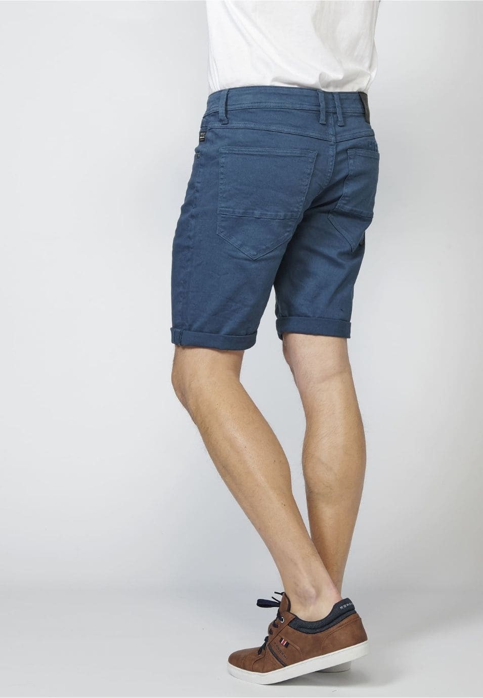 Pantalon corto color tapered fit 5