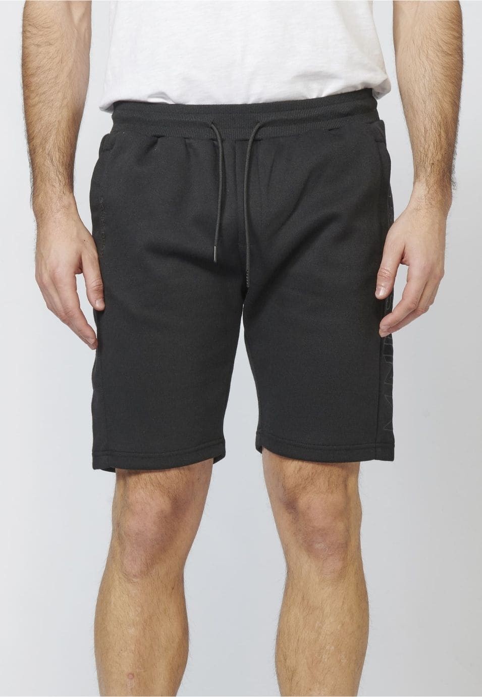 Pantalón Corto Jogger Piqué con Tres Bolsillos Cintura Elástica Ajustable para Hombre