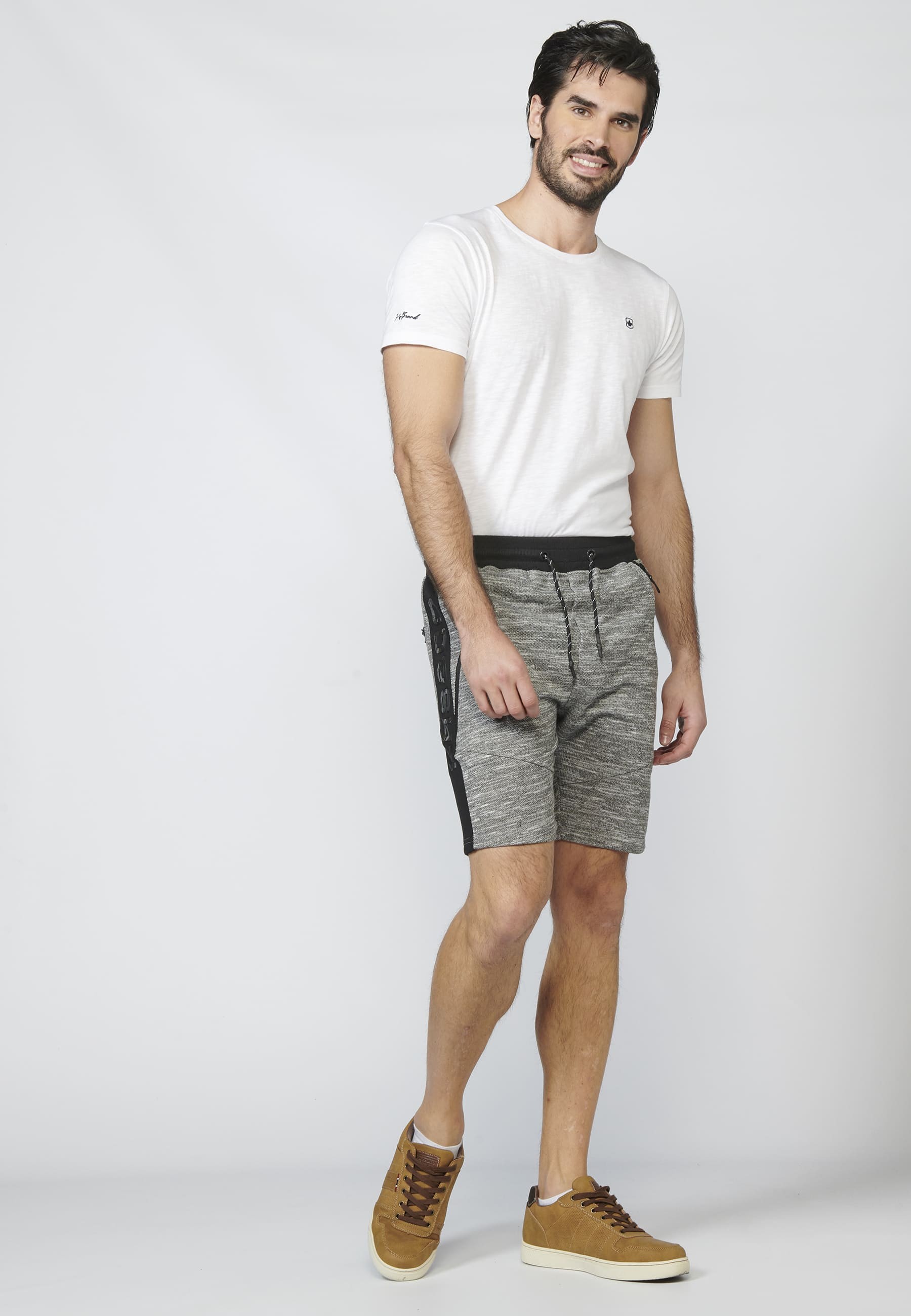 PANTALÓN CORTO JOGGER con Cremallera Termosellada y Cintura Elástica Ajustable para Hombre 4