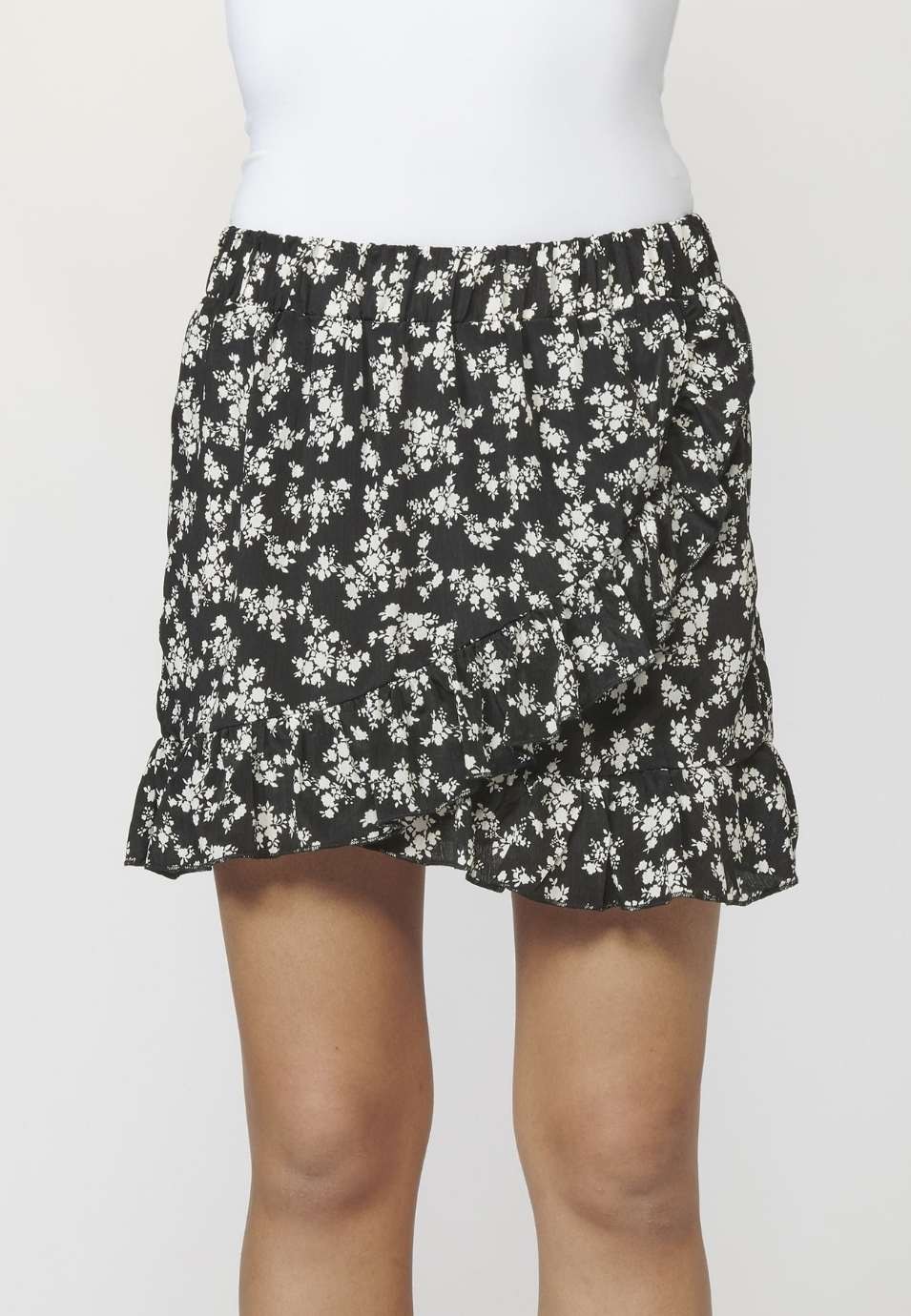 Black floral print skirt for Woman 5