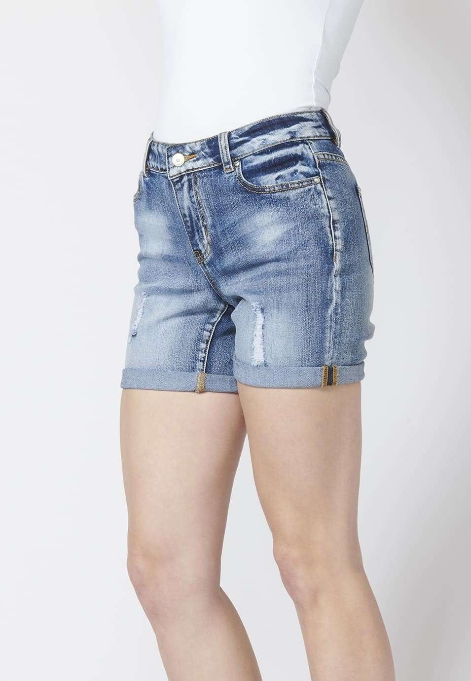 Pantalón corto mujer denim short tejano elástico encima rodilla detalles con rotos