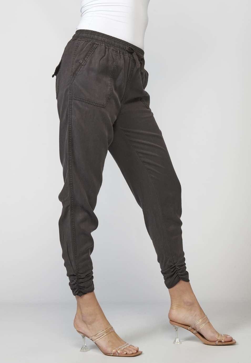 Pantalón jogger 3