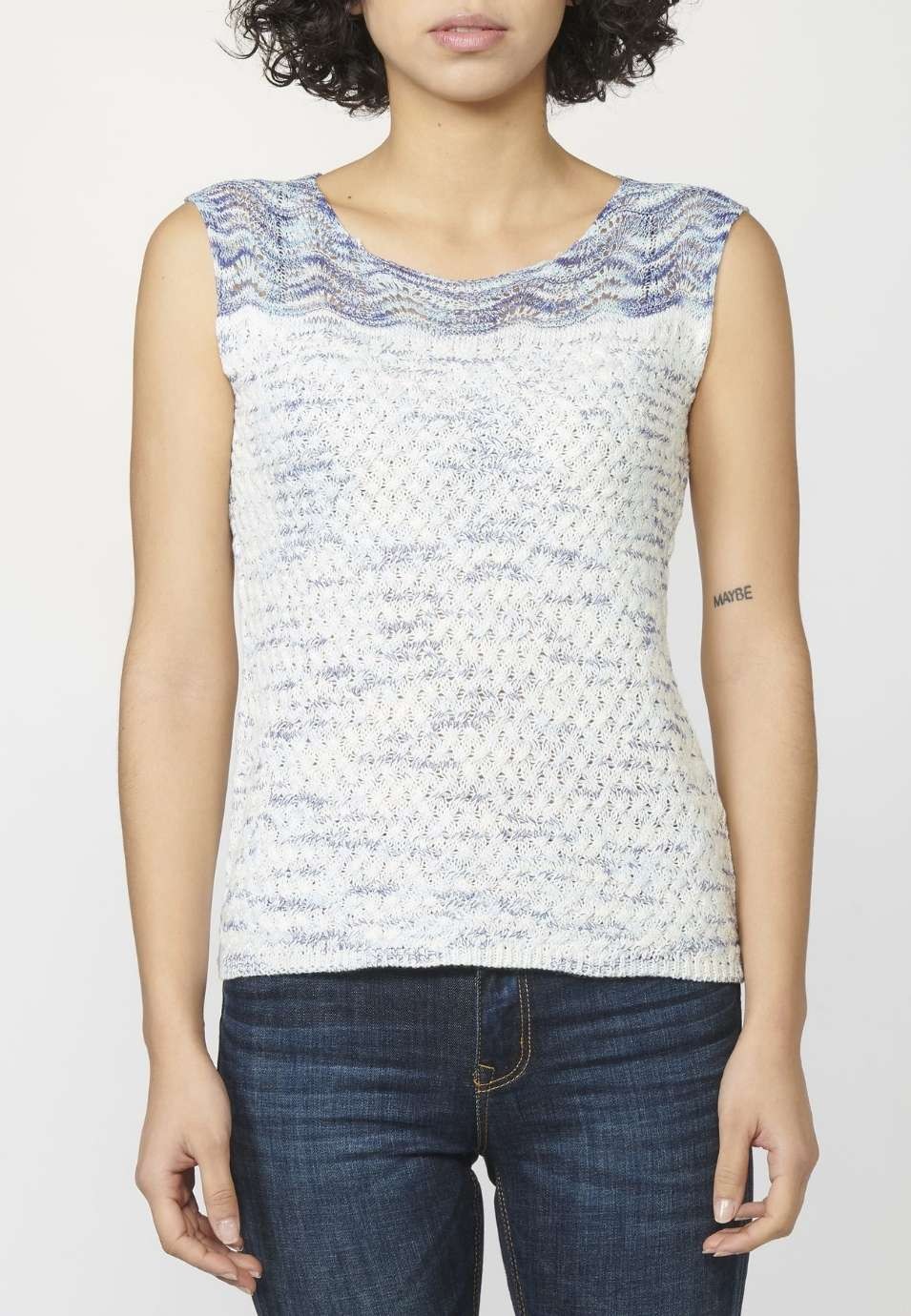 Jersey top tricot sin mangas con cuello barca y detalles calados color Navy para Mujer 5