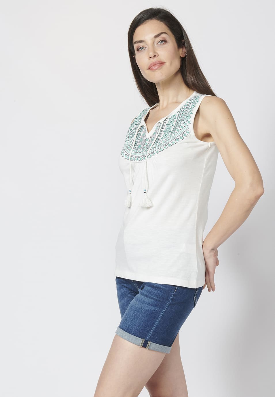 Débardeur en Coton avec Broderie Ethnique avec Col Rond pour Femme en couleur Blanc 3
