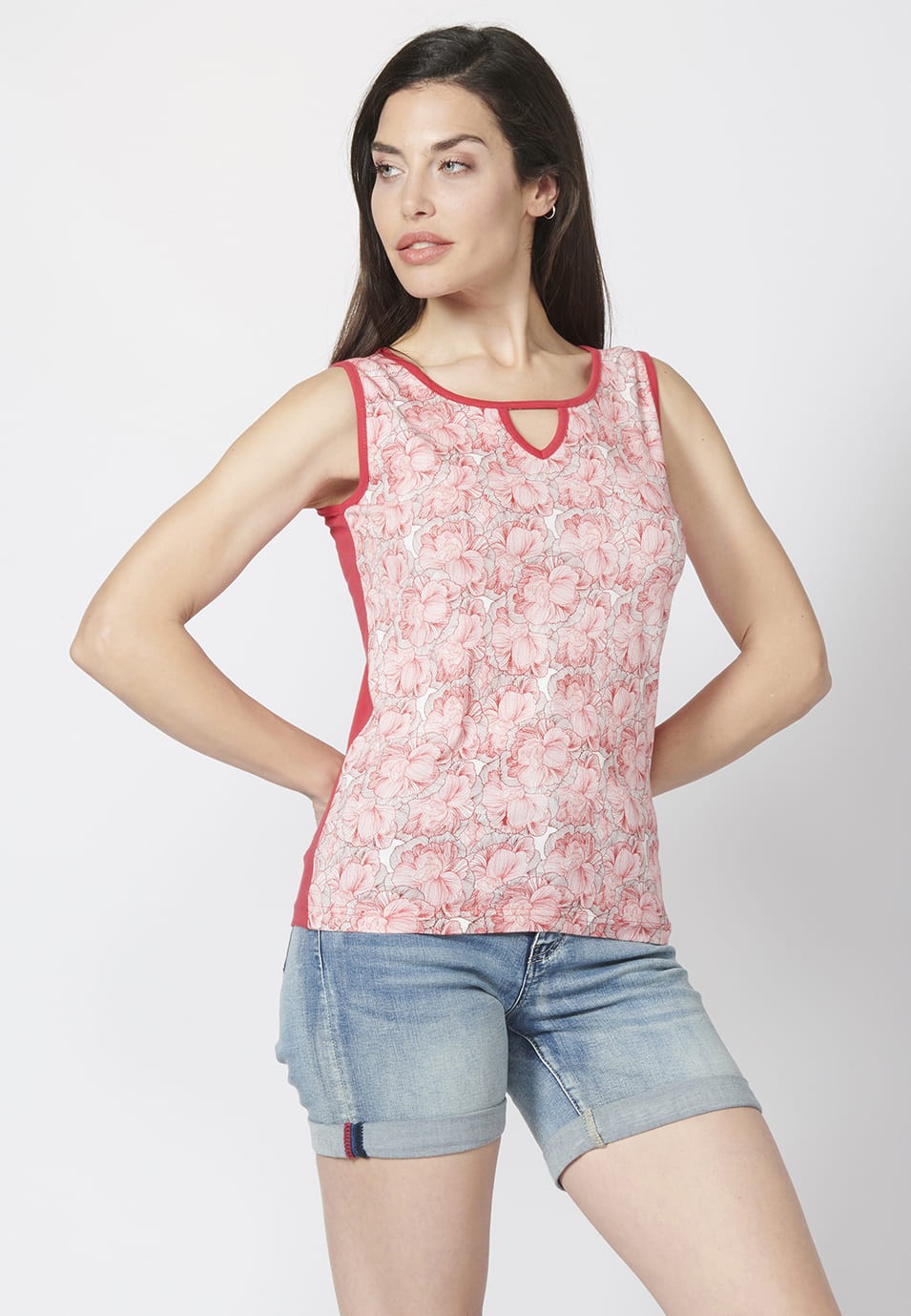 Cotton Tank Top with V-neck and Floral Print for Woman
