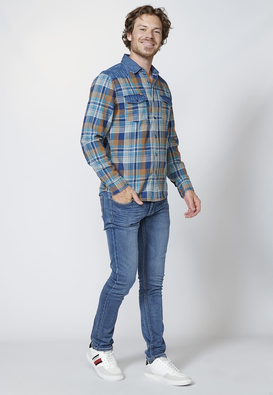 Long-sleeved Cotton shirt with details on pockets and shoulders for Men