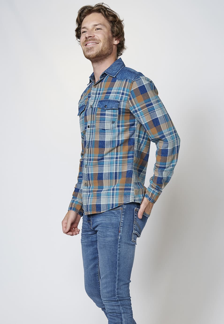 Long-sleeved Cotton shirt with details on pockets and shoulders for Men