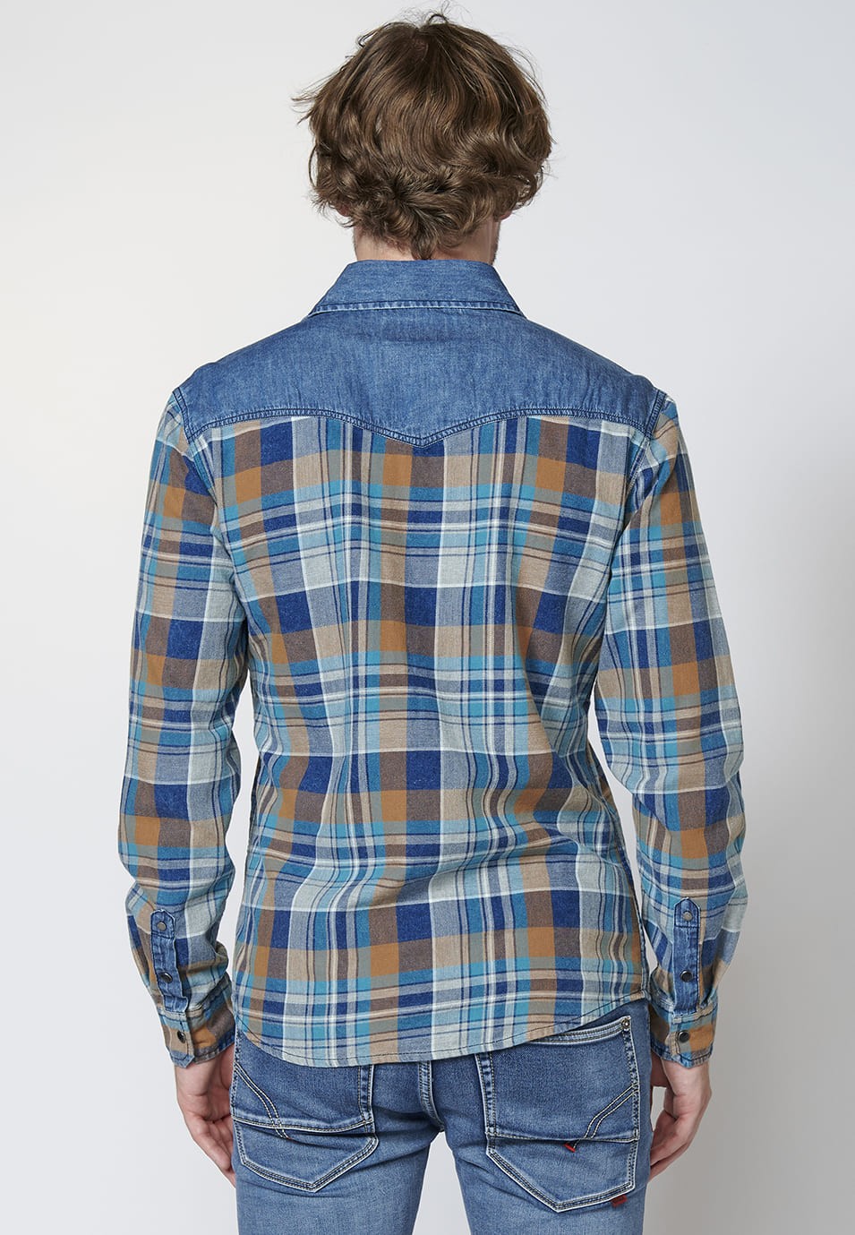 Long-sleeved Cotton shirt with details on pockets and shoulders for Men