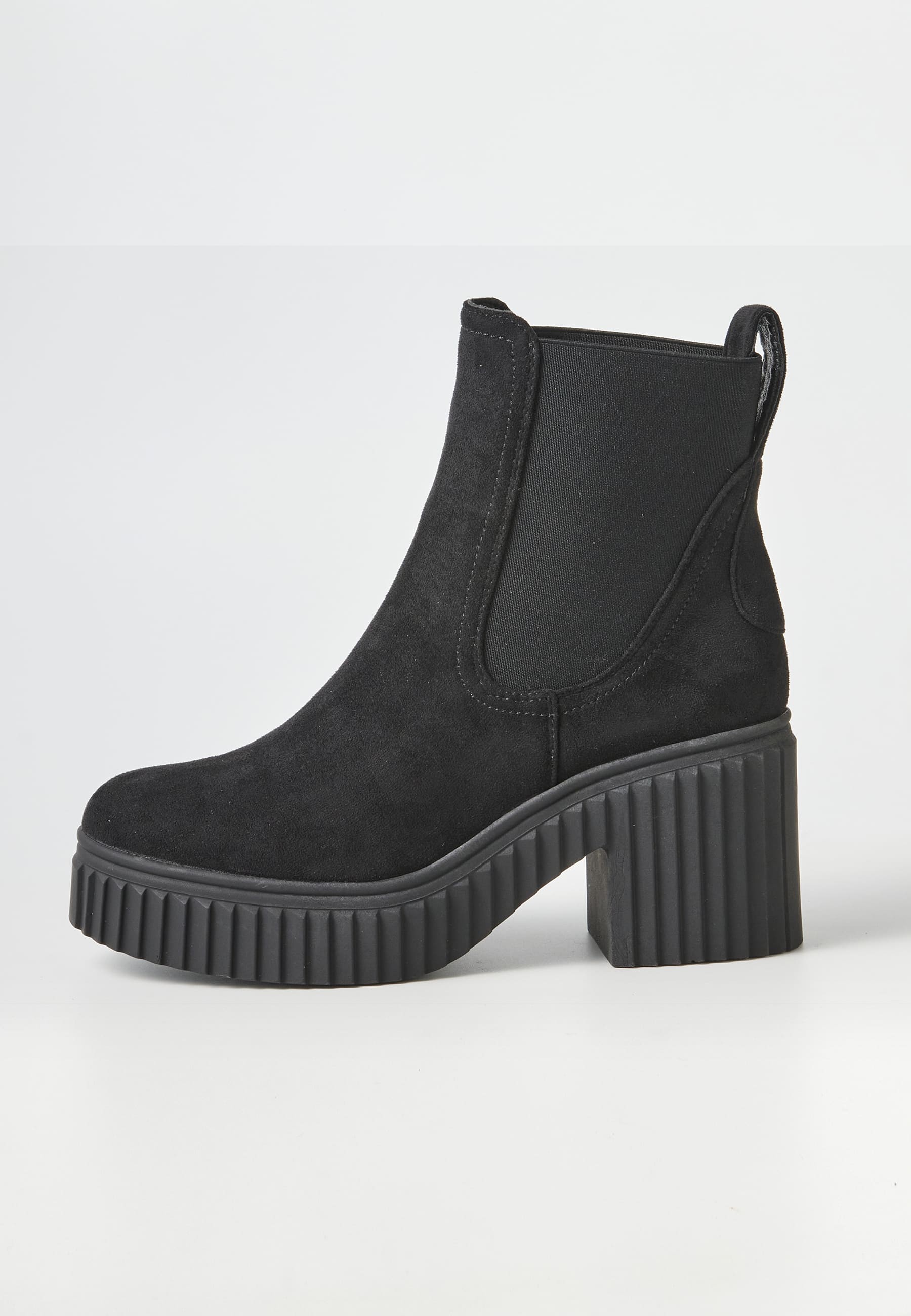 Botas negras estilo chelsea de antelina para mujer de tacón alto | Moda Actual