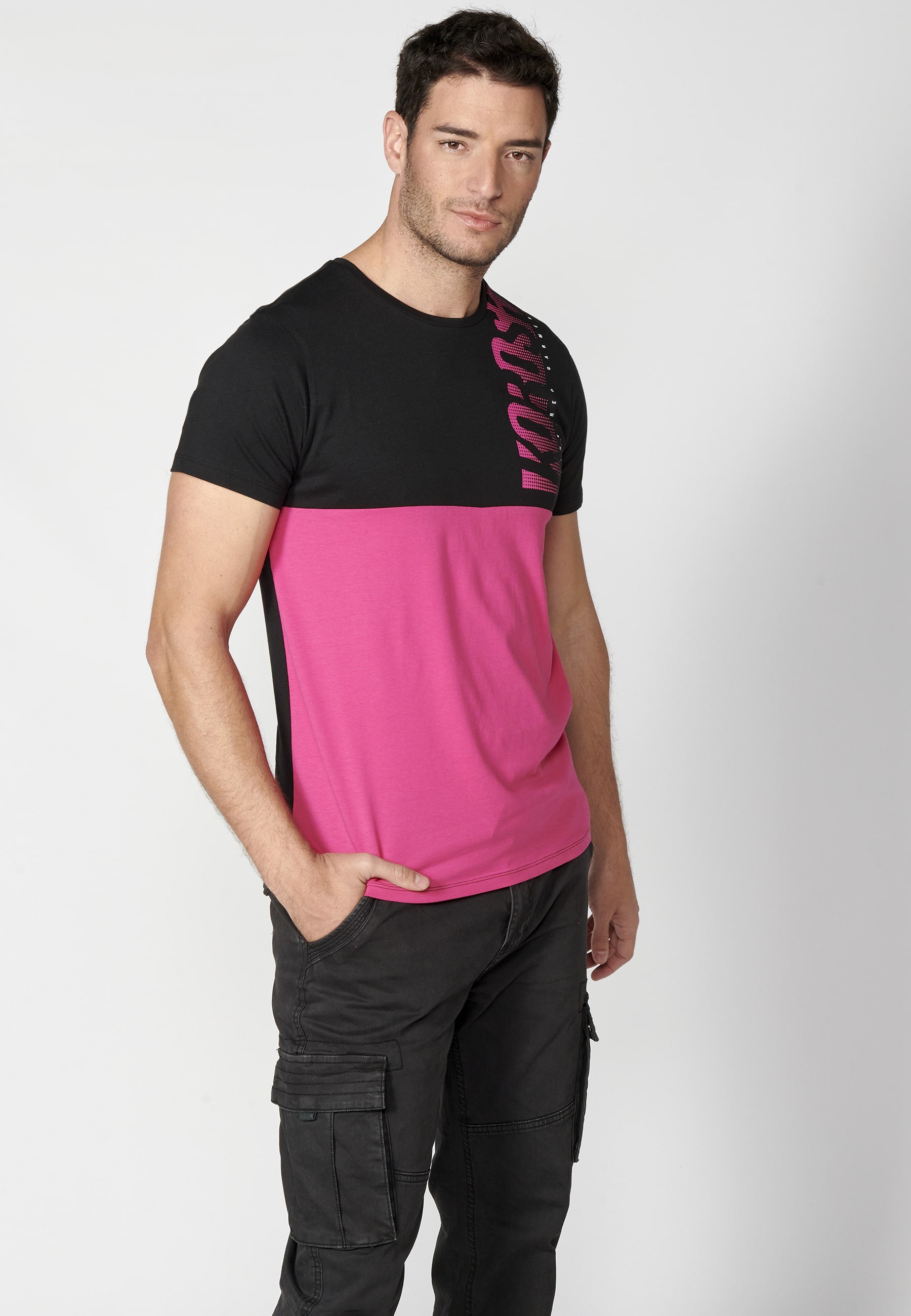 Kurzärmliges Baumwoll-T-Shirt mit fuchsiafarbenem Logo für Herren
