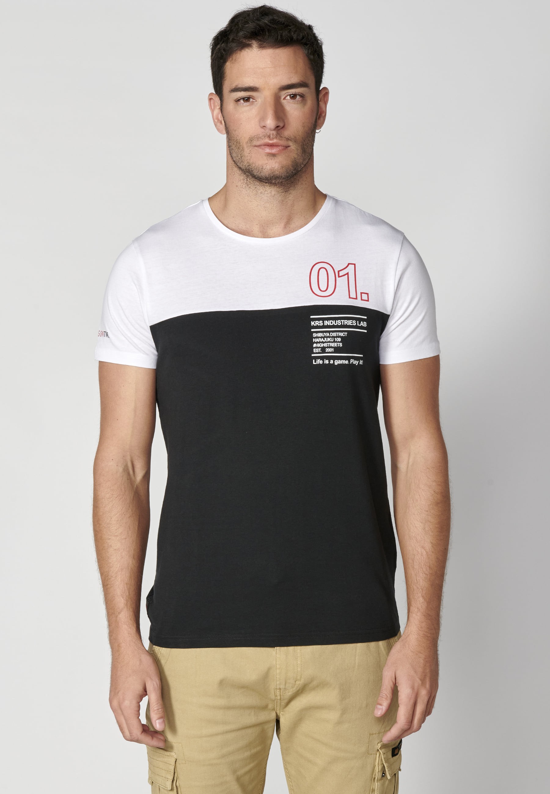 Weißes Kurzarm-T-Shirt aus Baumwolle mit Text auf der Brust für Herren