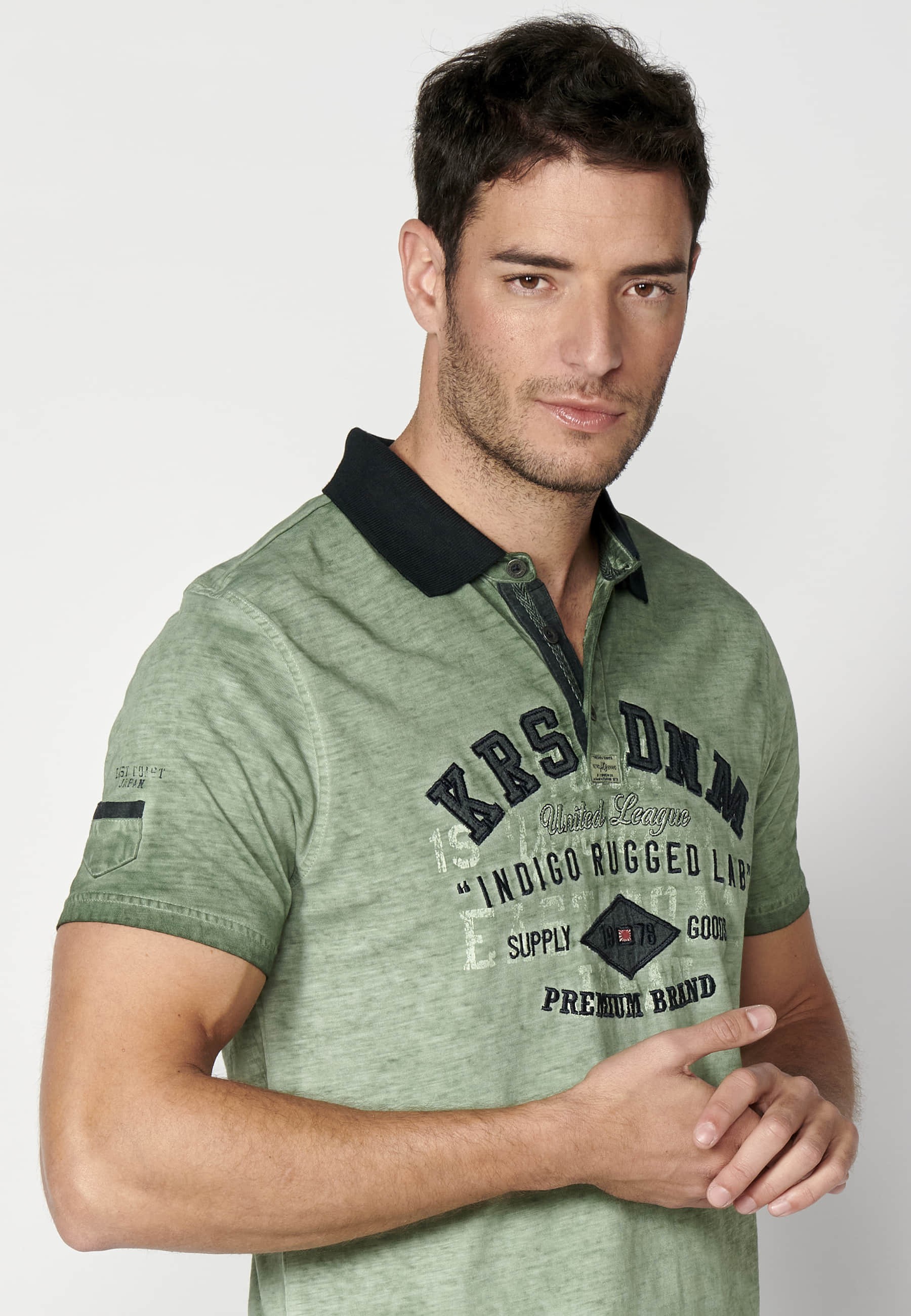 Khaki short-sleeved Cotton polo shirt with text print for Men