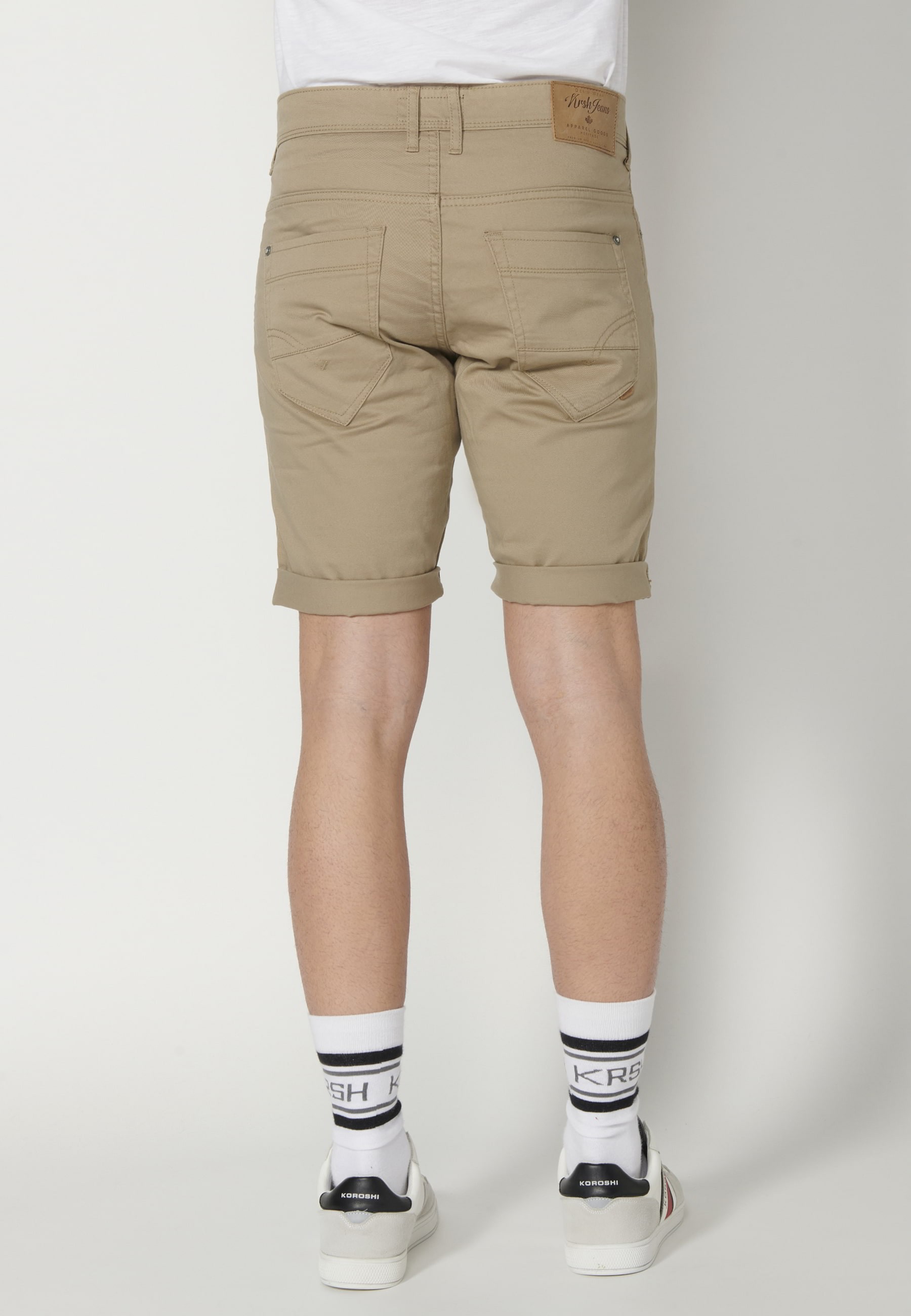 Pantalón corto short con cinco bolsillos de color Camel para Hombre