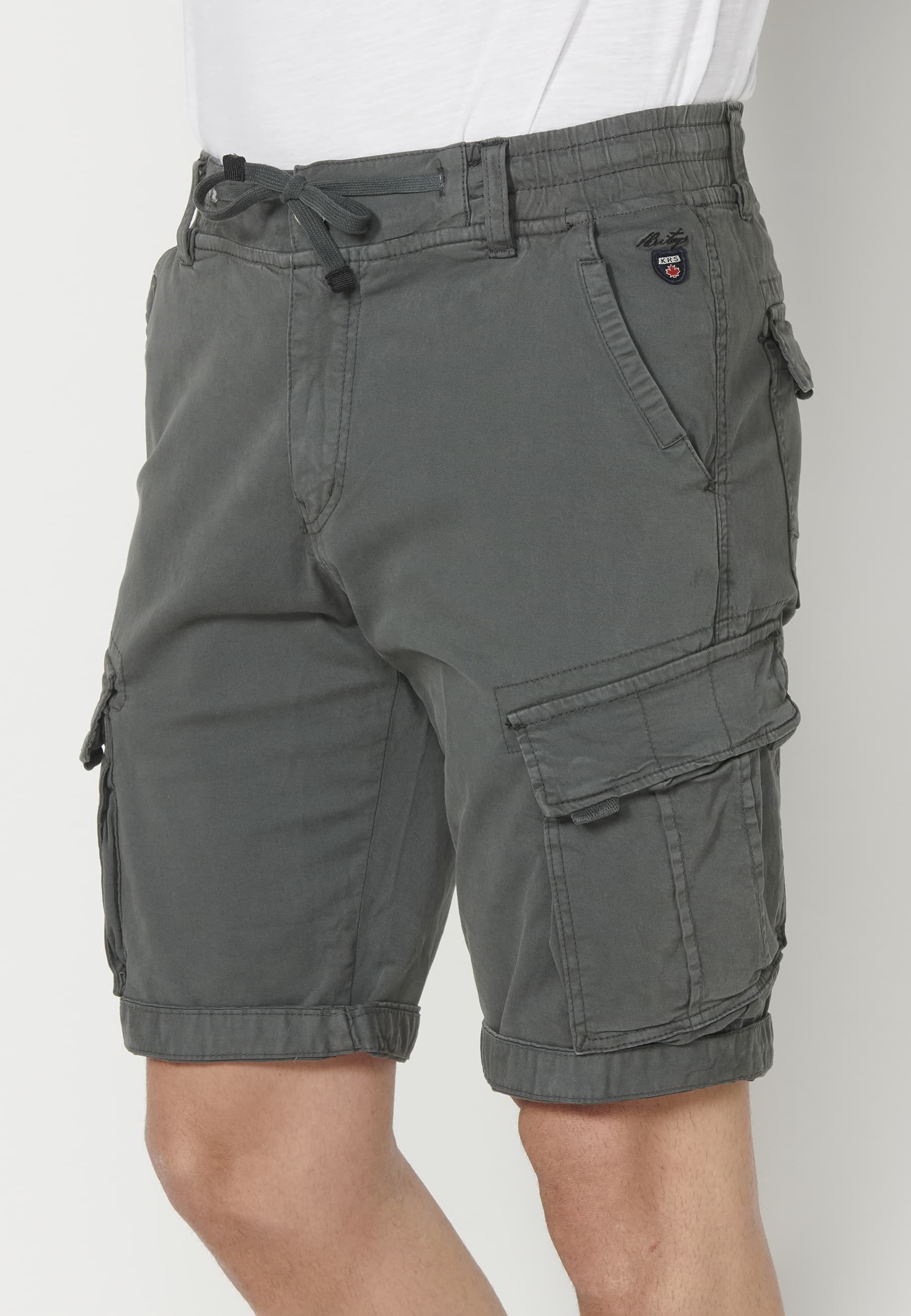 Bermuda cargo style shorts in Gray color for Men
