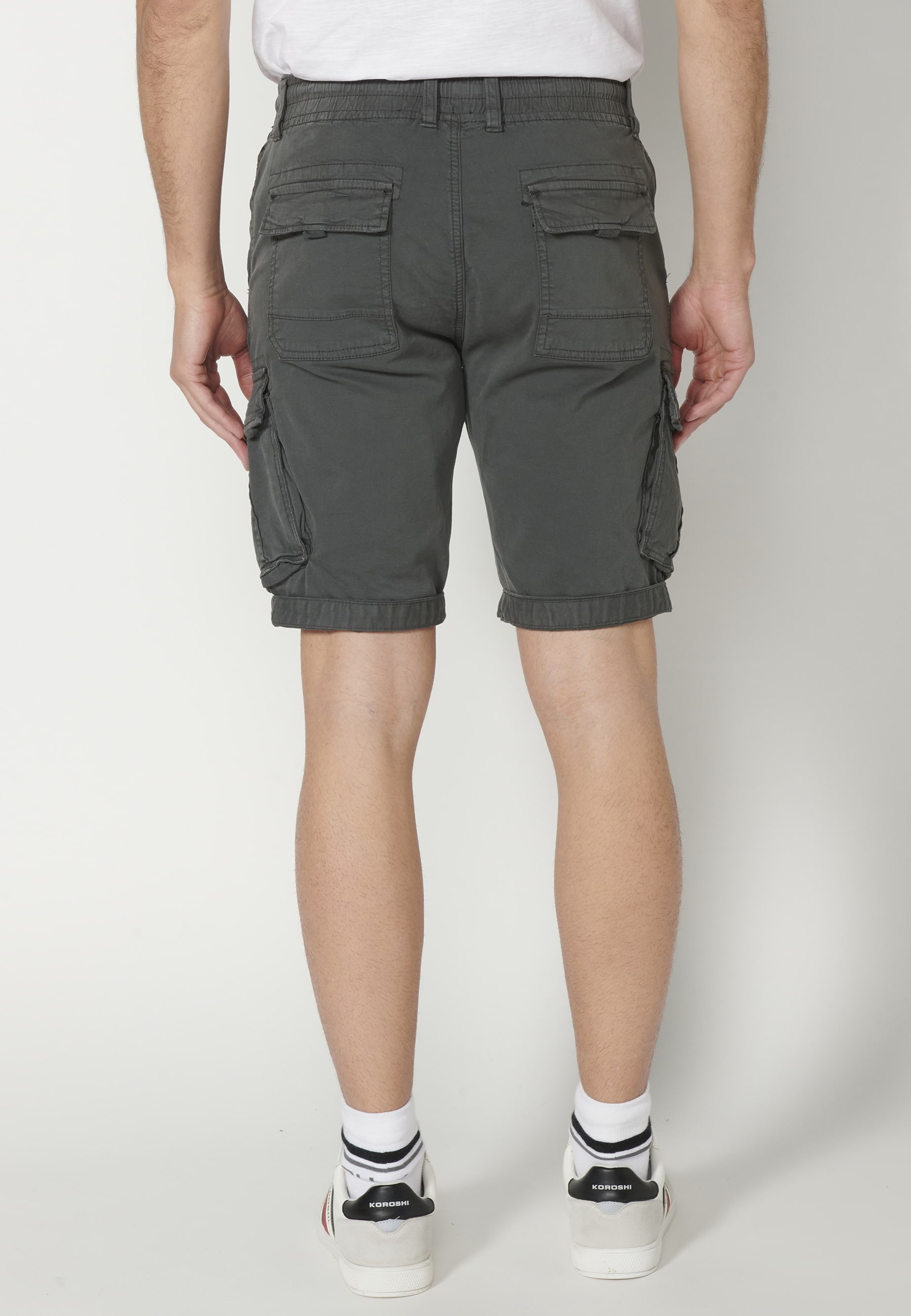 Bermuda cargo style shorts in Gray color for Men