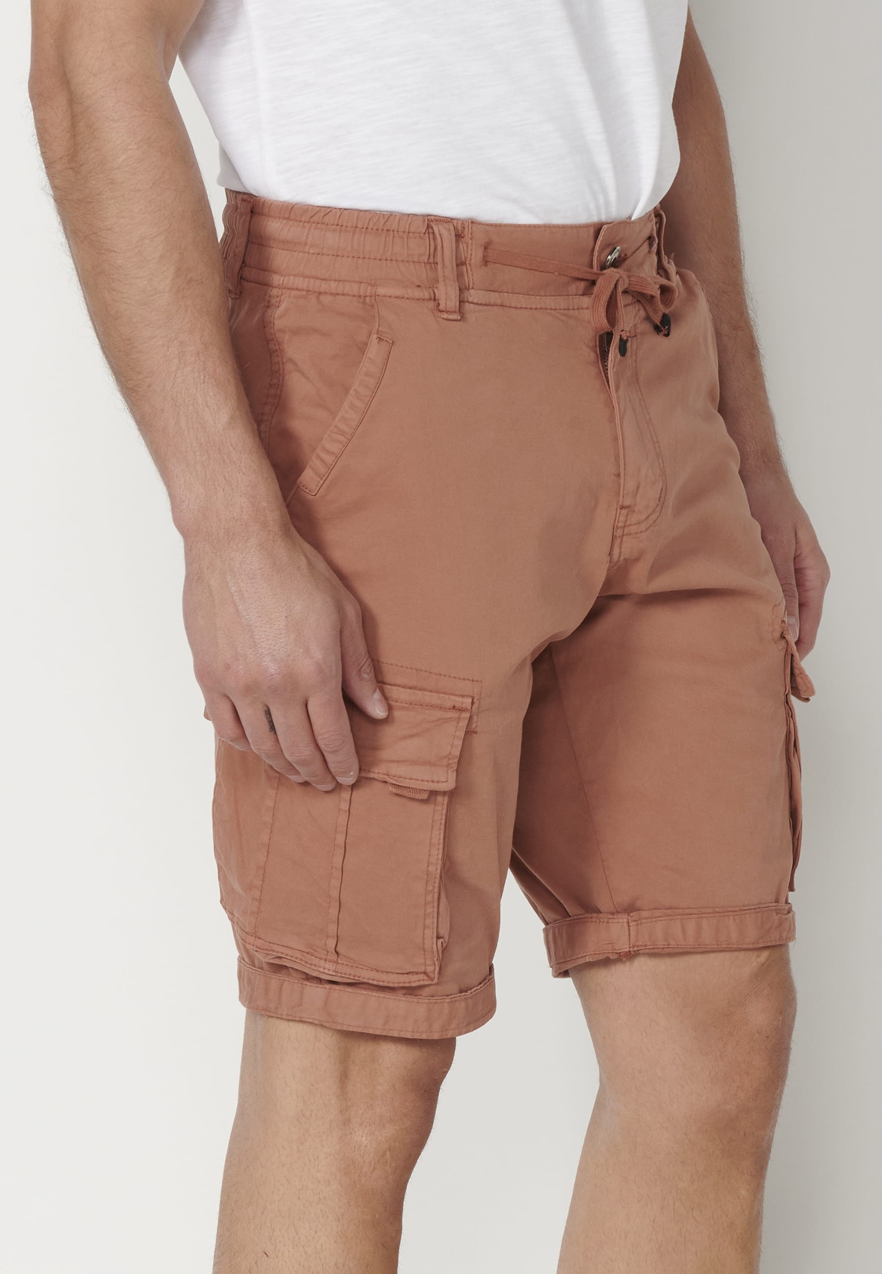 Bermuda cargo style shorts in Teja color for Men