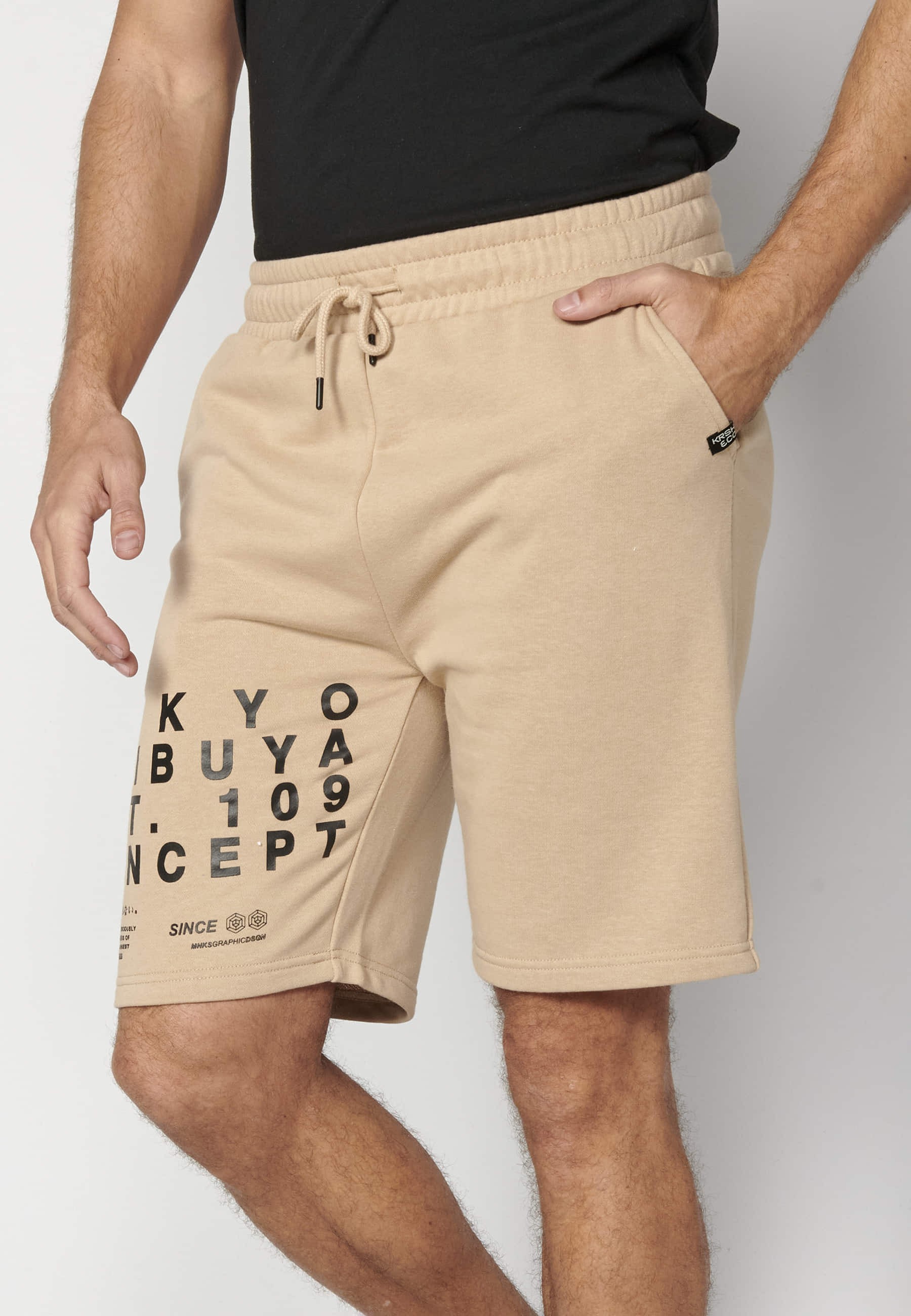 Pantalón corto bermuda jogger color beige para hombre | Ropa Casual