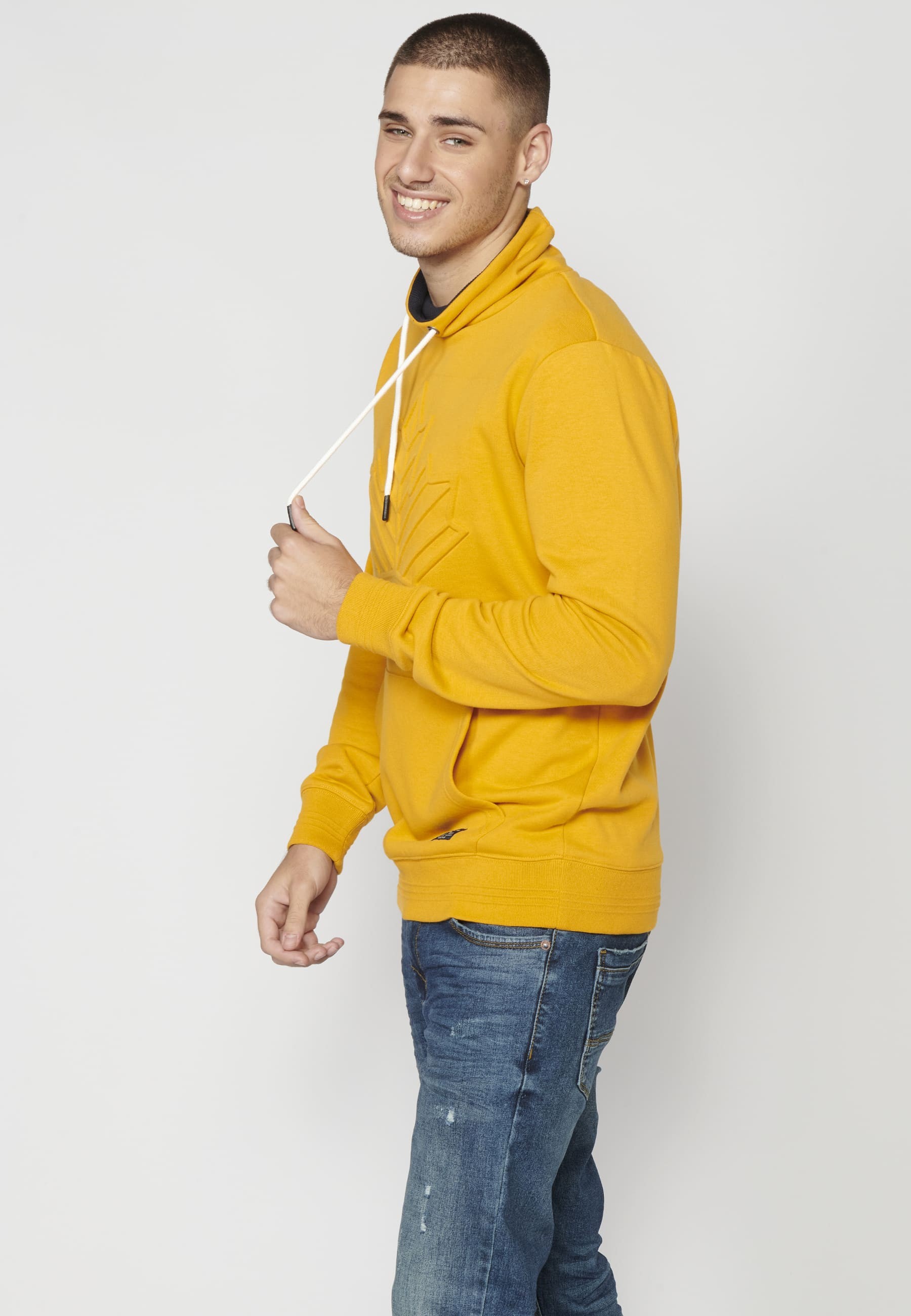 Sudadera de manga larga color amarillo para hombre | Ropa Casual