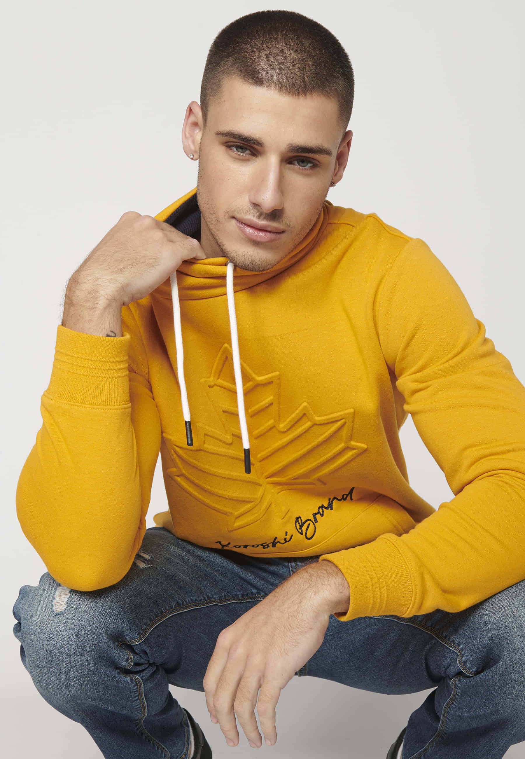 Sudadera de manga larga color amarillo para hombre | Ropa Casual