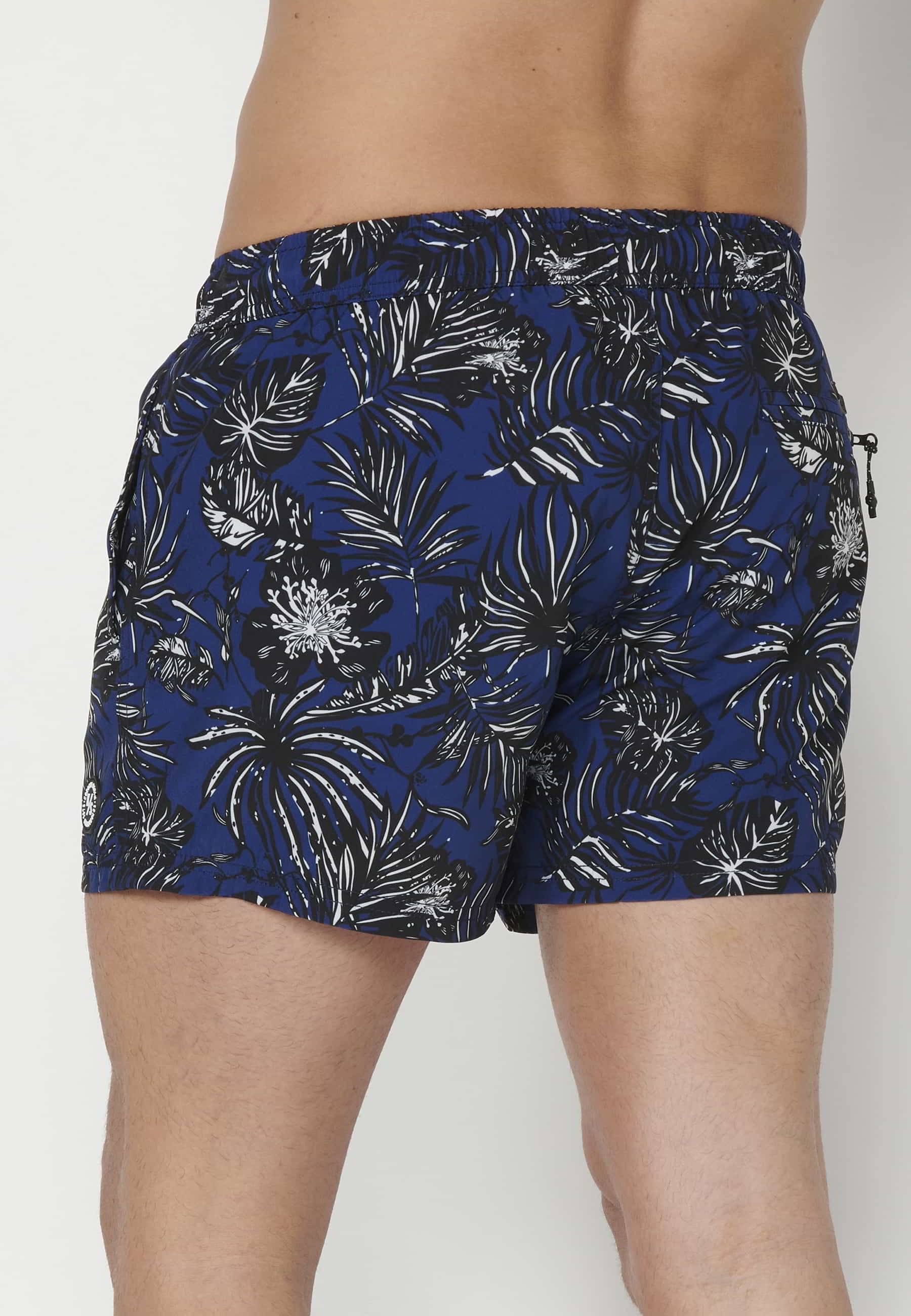 Short swimsuit with two Pockets in Blue color for Men