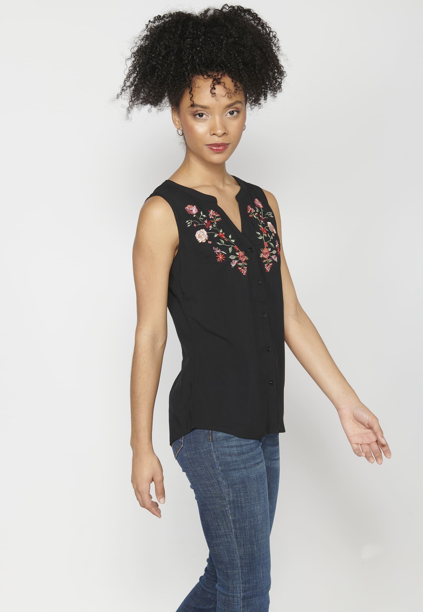 Blusa sin mangas con bordado floral color Negro para Mujer