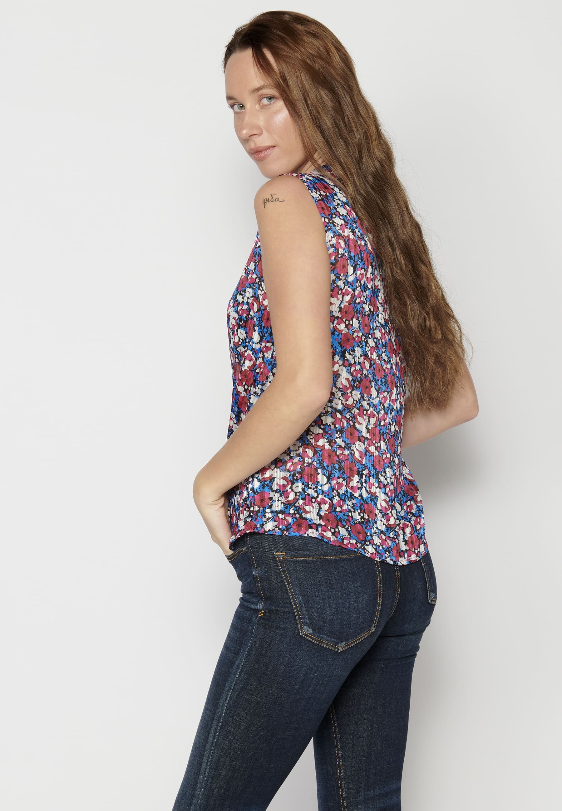 Multicolor Fluid Sleeveless Blouse for Women