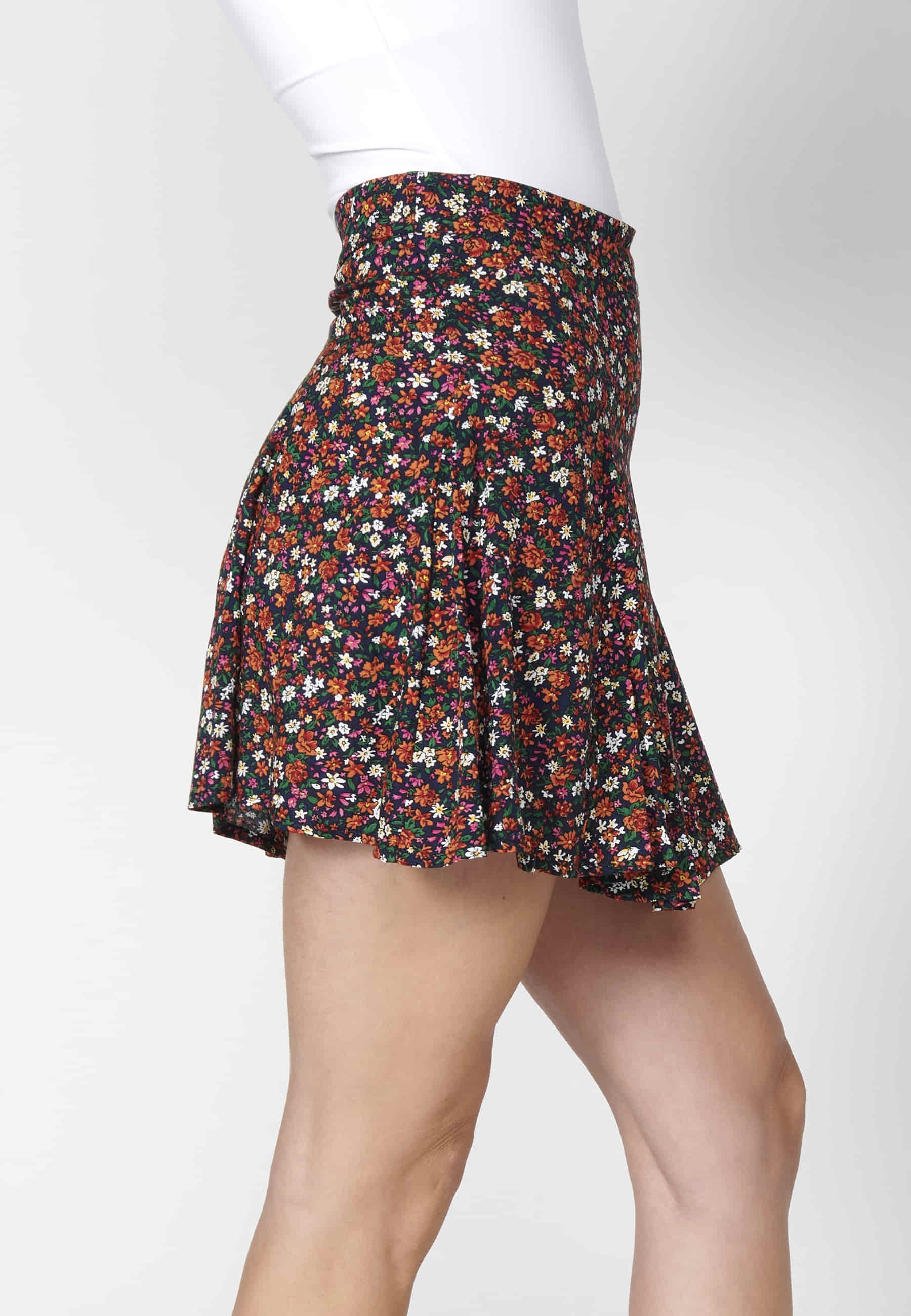 Falda corta con estampado floral color Multicolor para Mujer 3