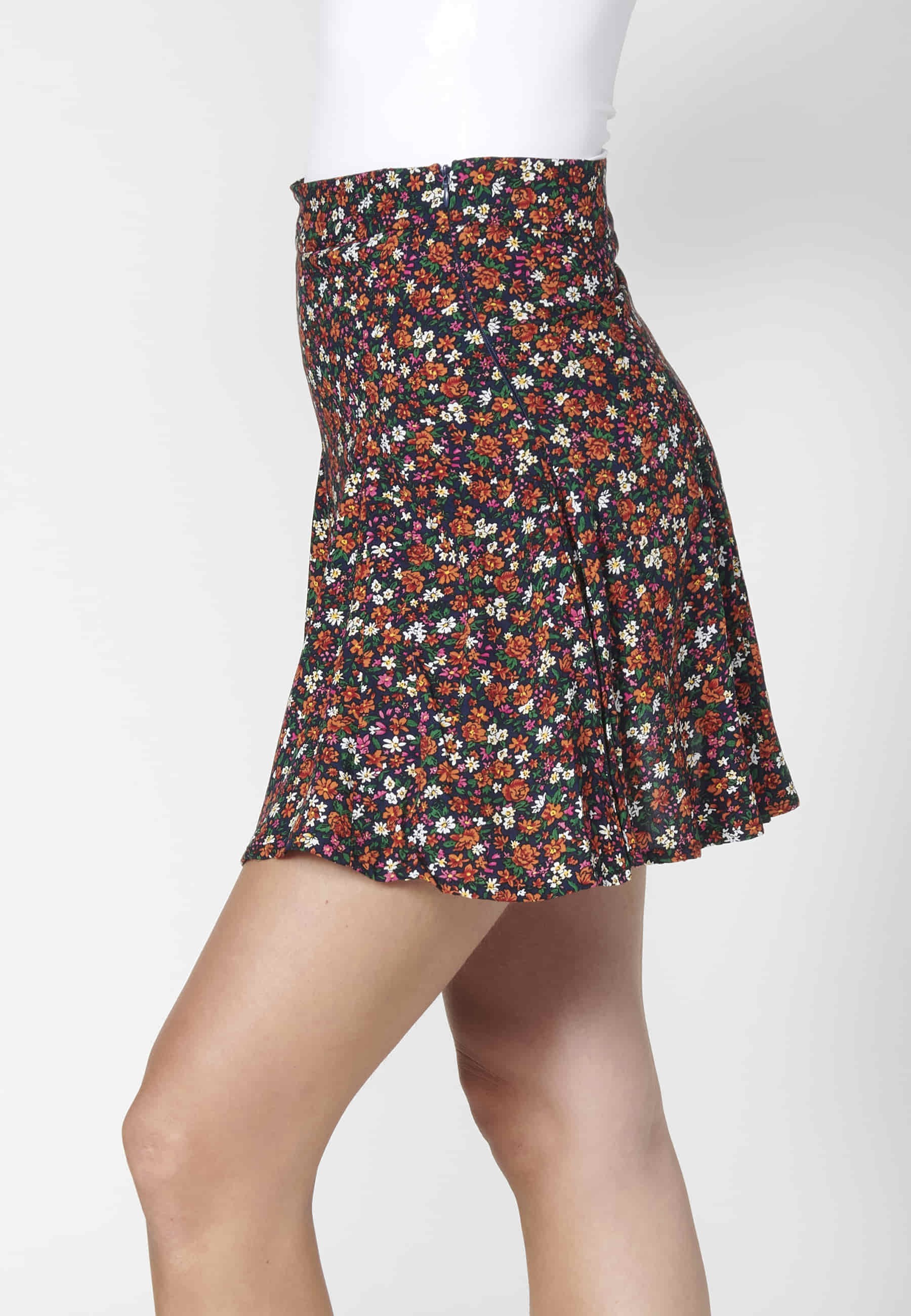 Falda corta con estampado floral color Multicolor para Mujer 1