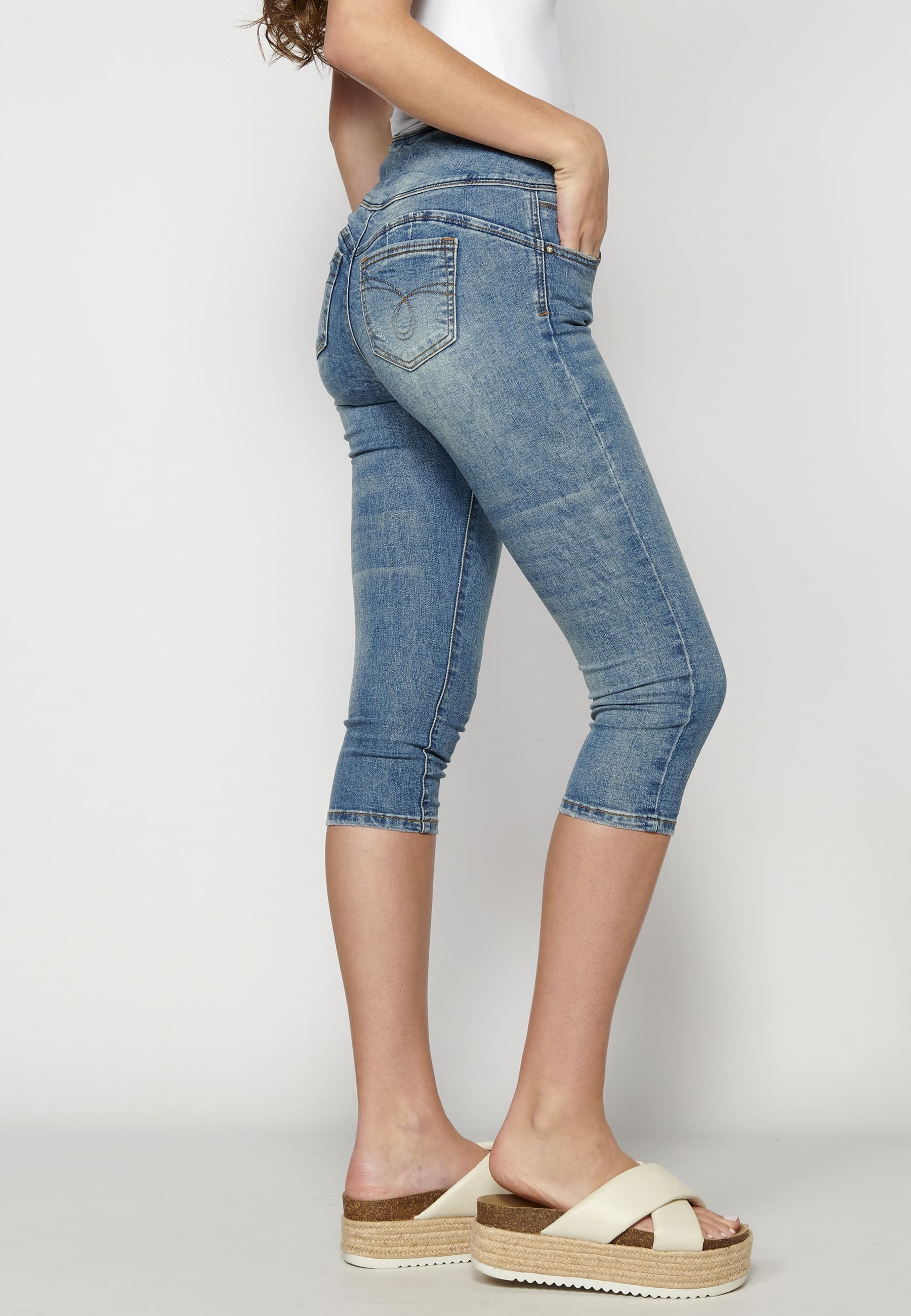 Pantalón pirata Jeans slim color azul para Mujer