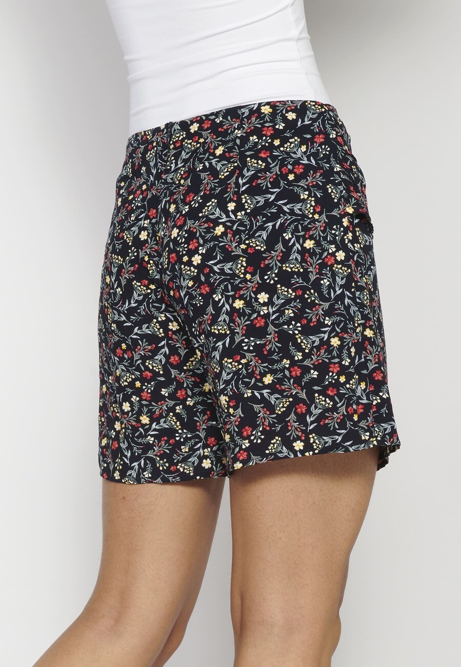 Pantalón corto short estilo falda con estampado floral color Navy para Mujer 6